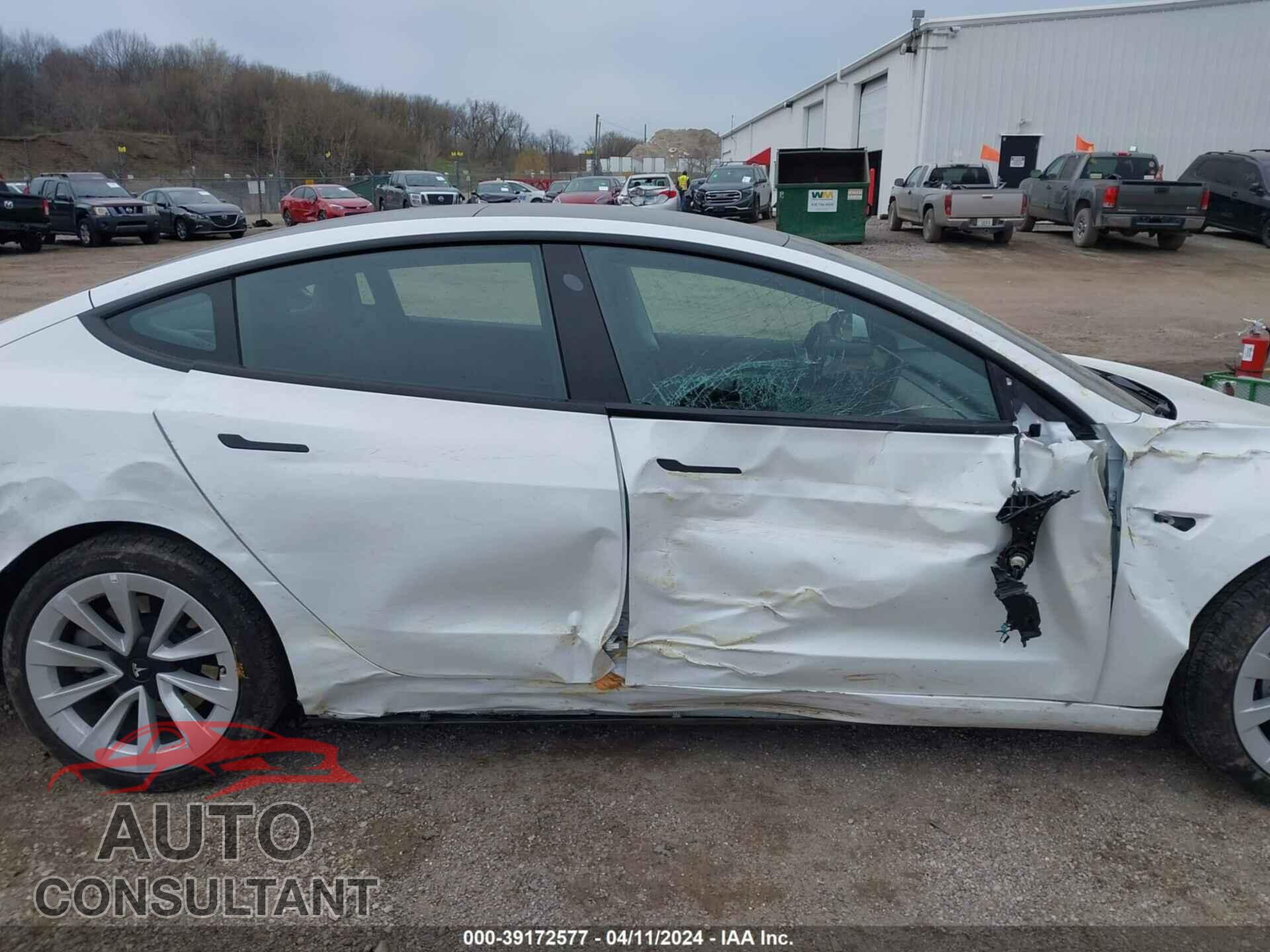 TESLA MODEL 3 2023 - 5YJ3E1EA2PF496808