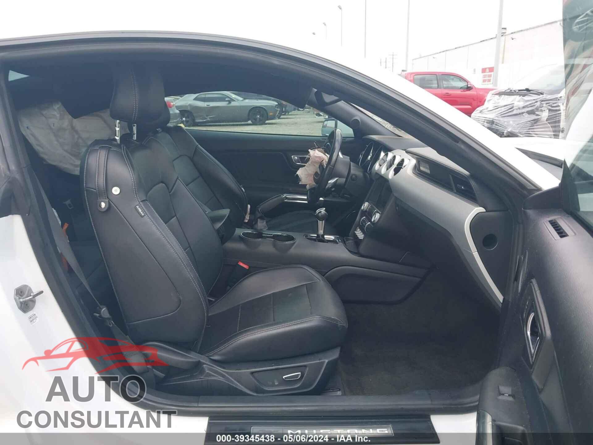 FORD MUSTANG 2017 - 1FA6P8CFXH5230749