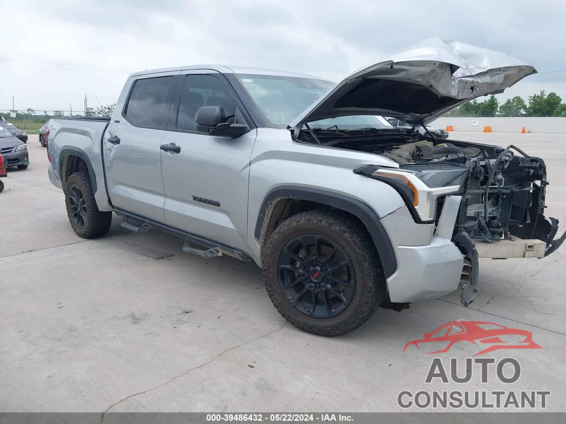 TOYOTA TUNDRA 2022 - 5TFLA5DBXNX038658