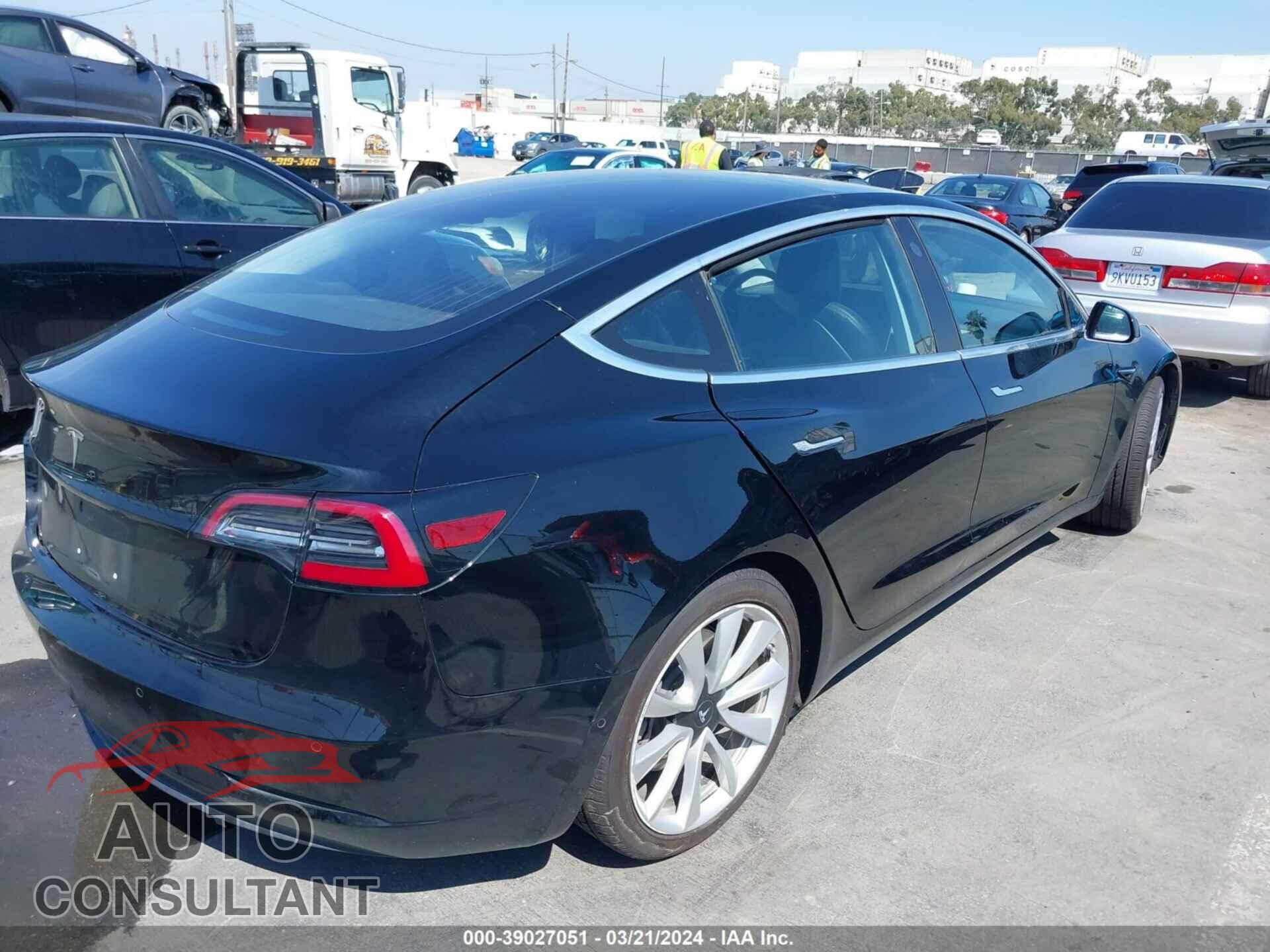 TESLA MODEL 3 2018 - 5YJ3E1EA2JF050648