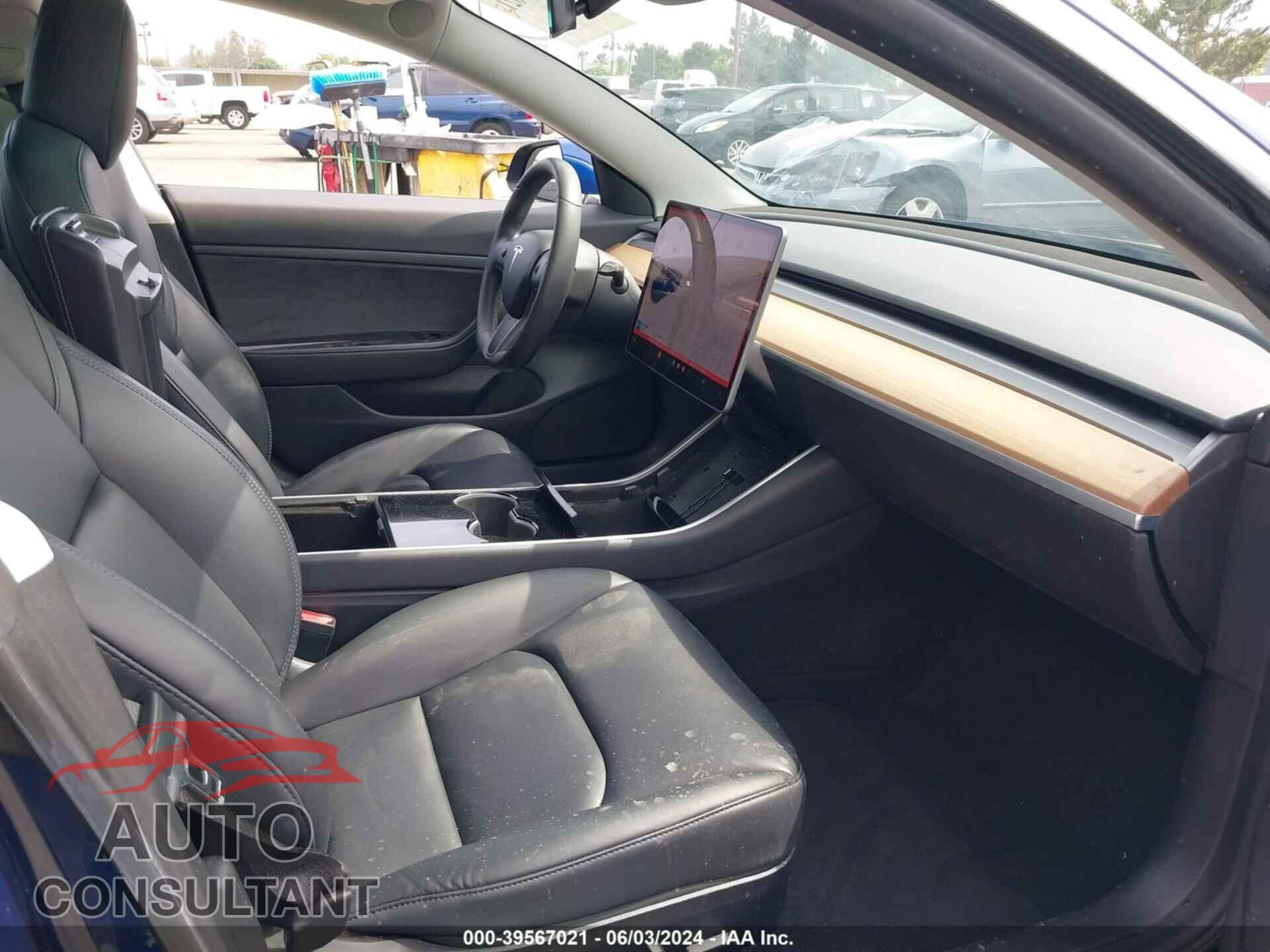 TESLA MODEL 3 2020 - 5YJ3E1EA2LF611868