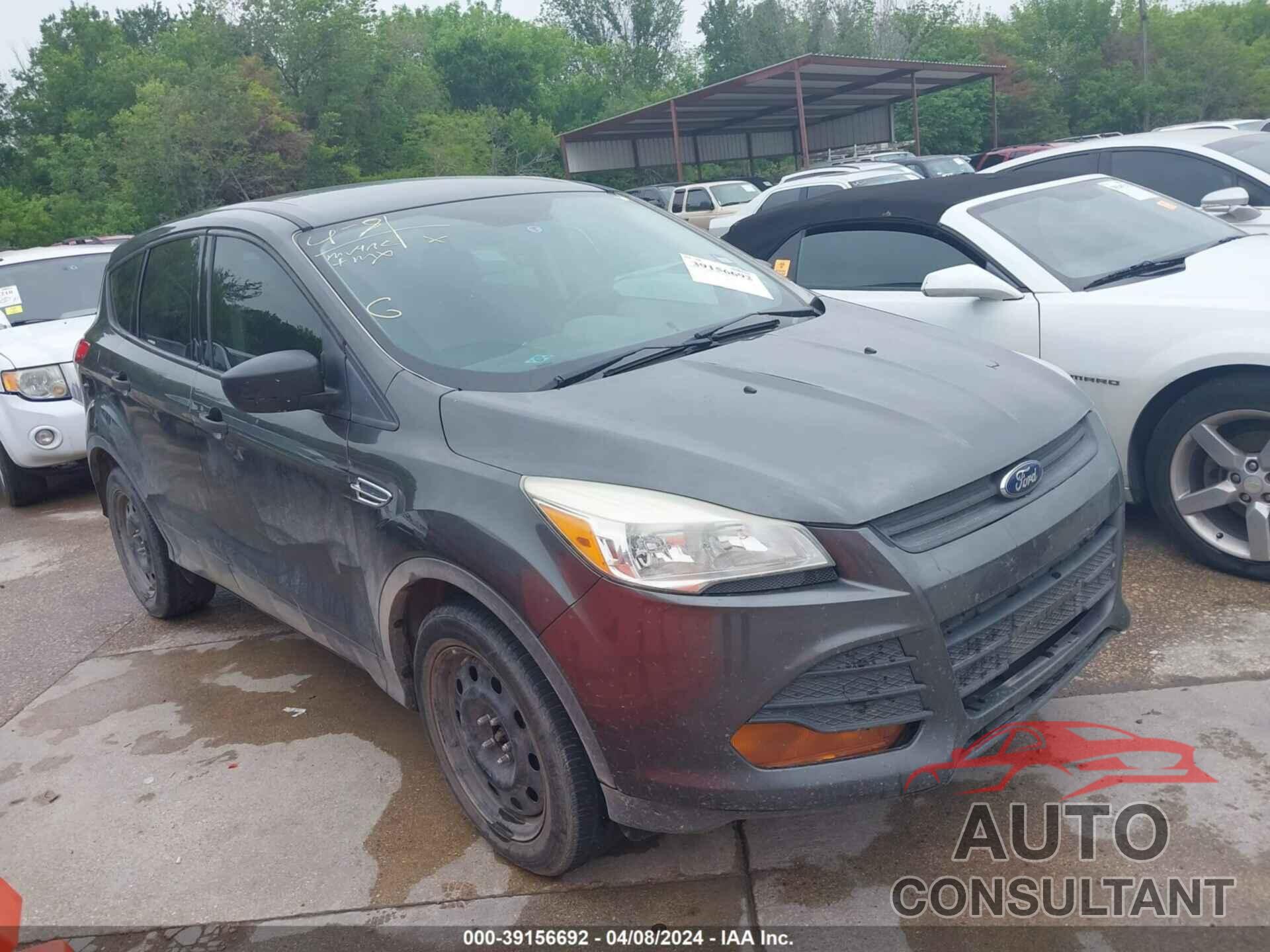 FORD ESCAPE 2016 - 1FMCU0F70GUB36889