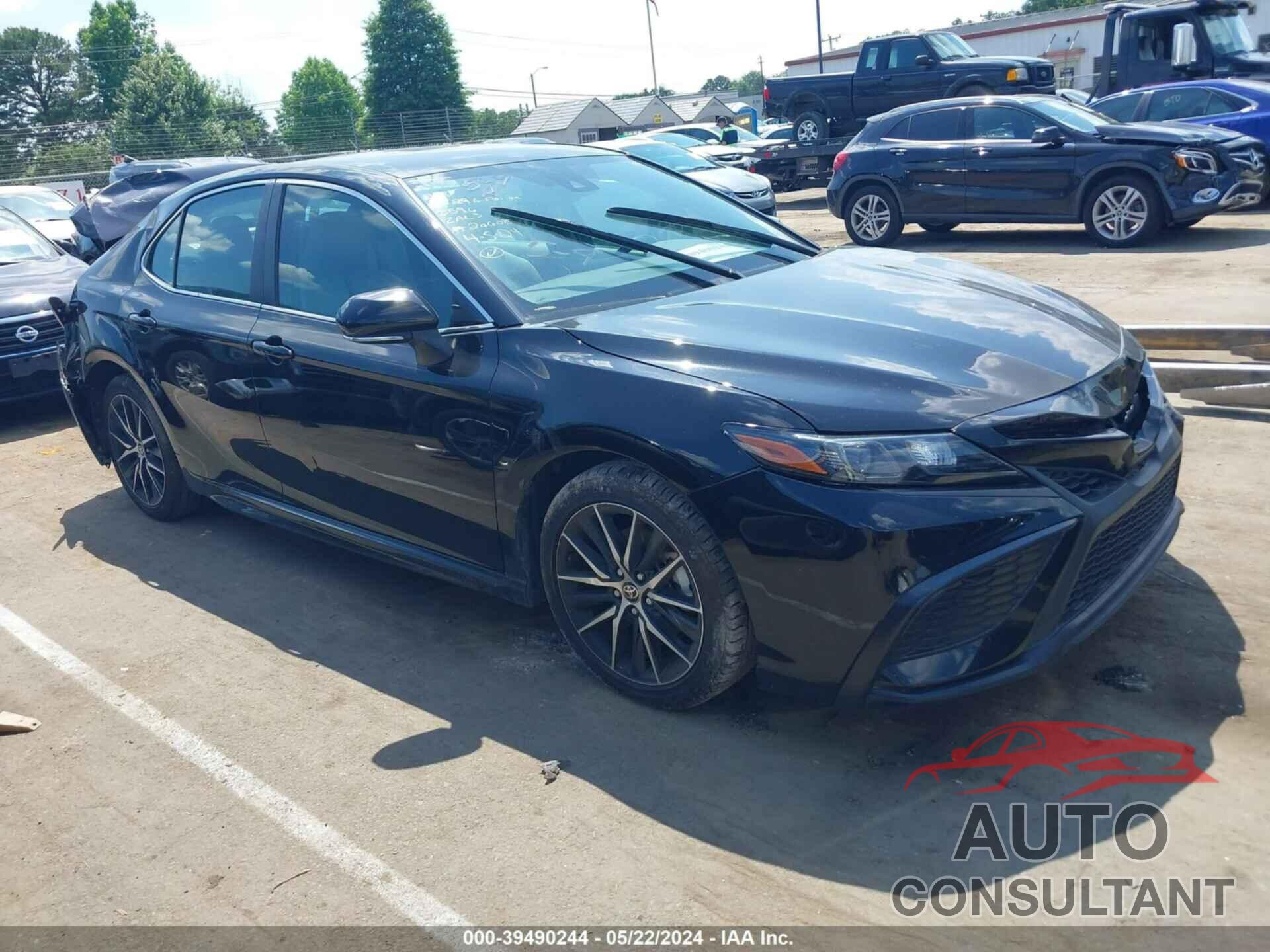 TOYOTA CAMRY 2022 - 4T1G11AK4NU688596