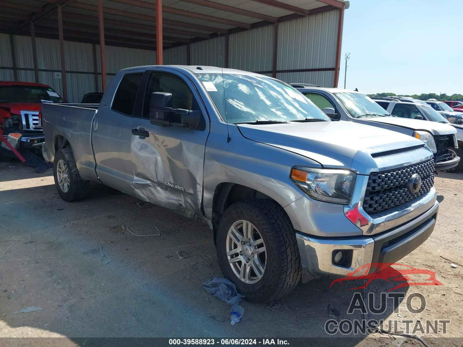 TOYOTA TUNDRA 2018 - 5TFRM5F17JX132481