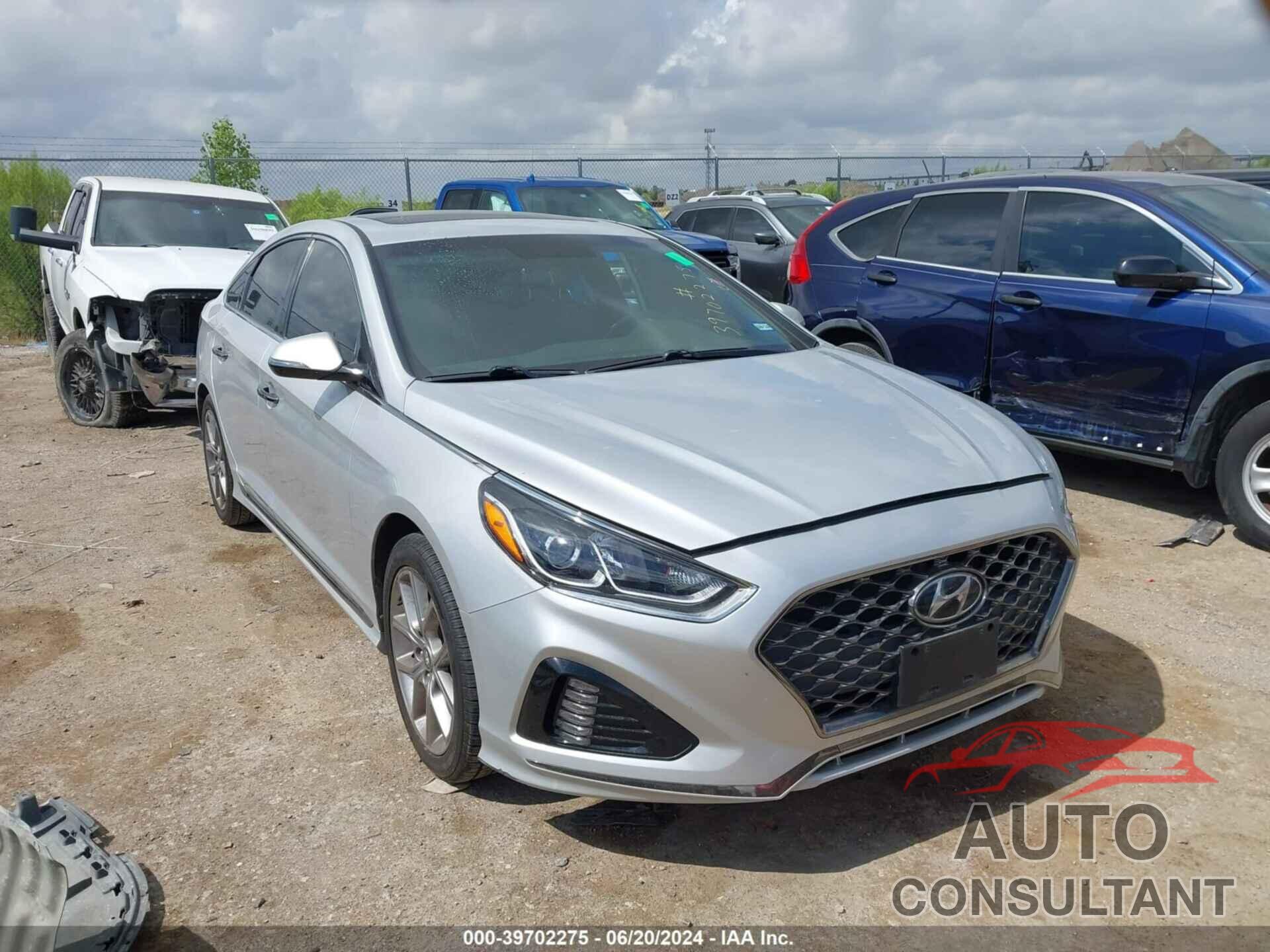 HYUNDAI SONATA 2018 - 5NPE34AB2JH641787