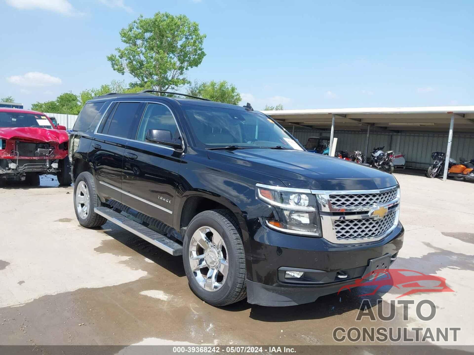 CHEVROLET TAHOE 2017 - 1GNSCBKC3HR217267