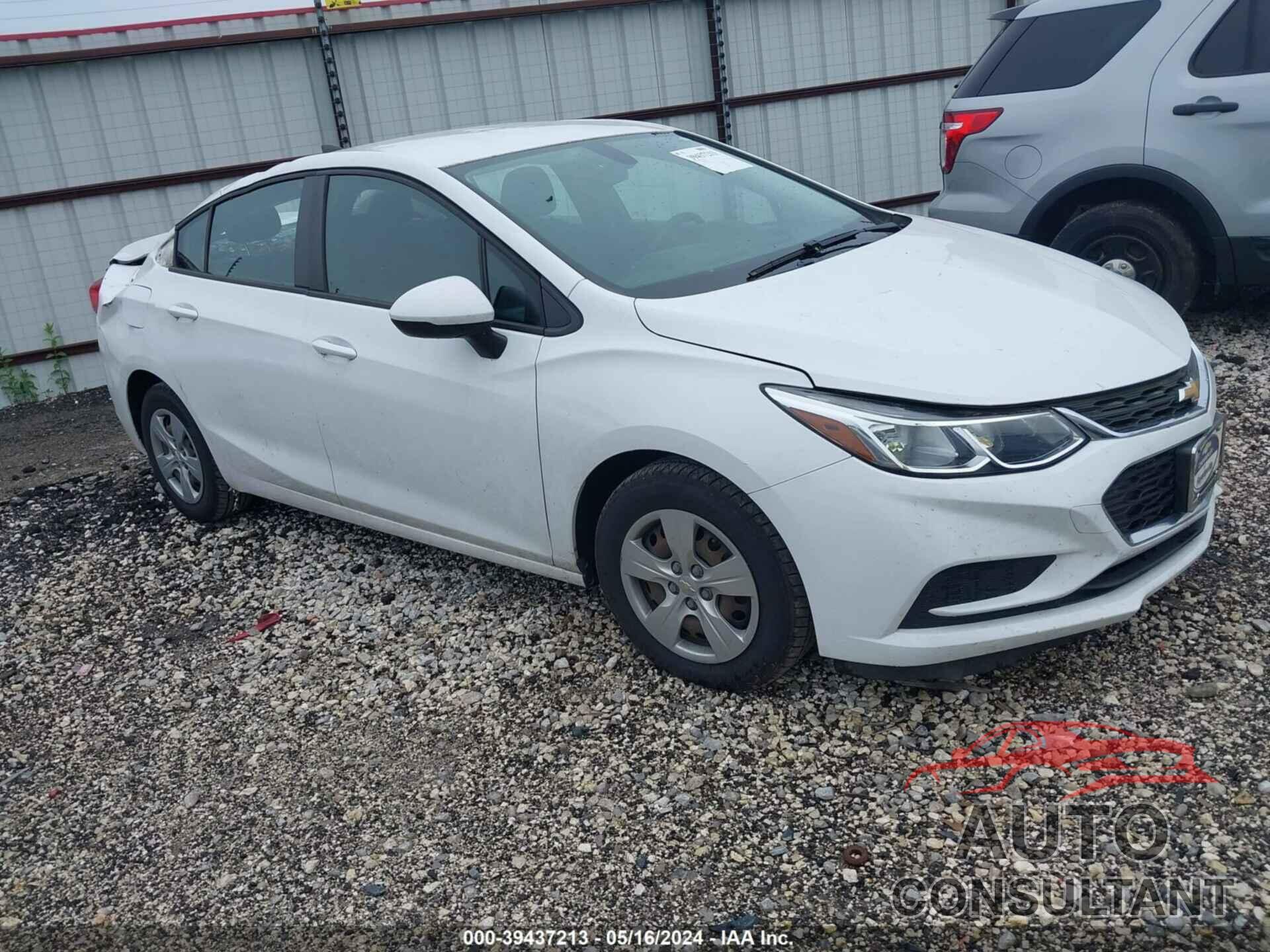 CHEVROLET CRUZE 2017 - 1G1BC5SM7H7184622