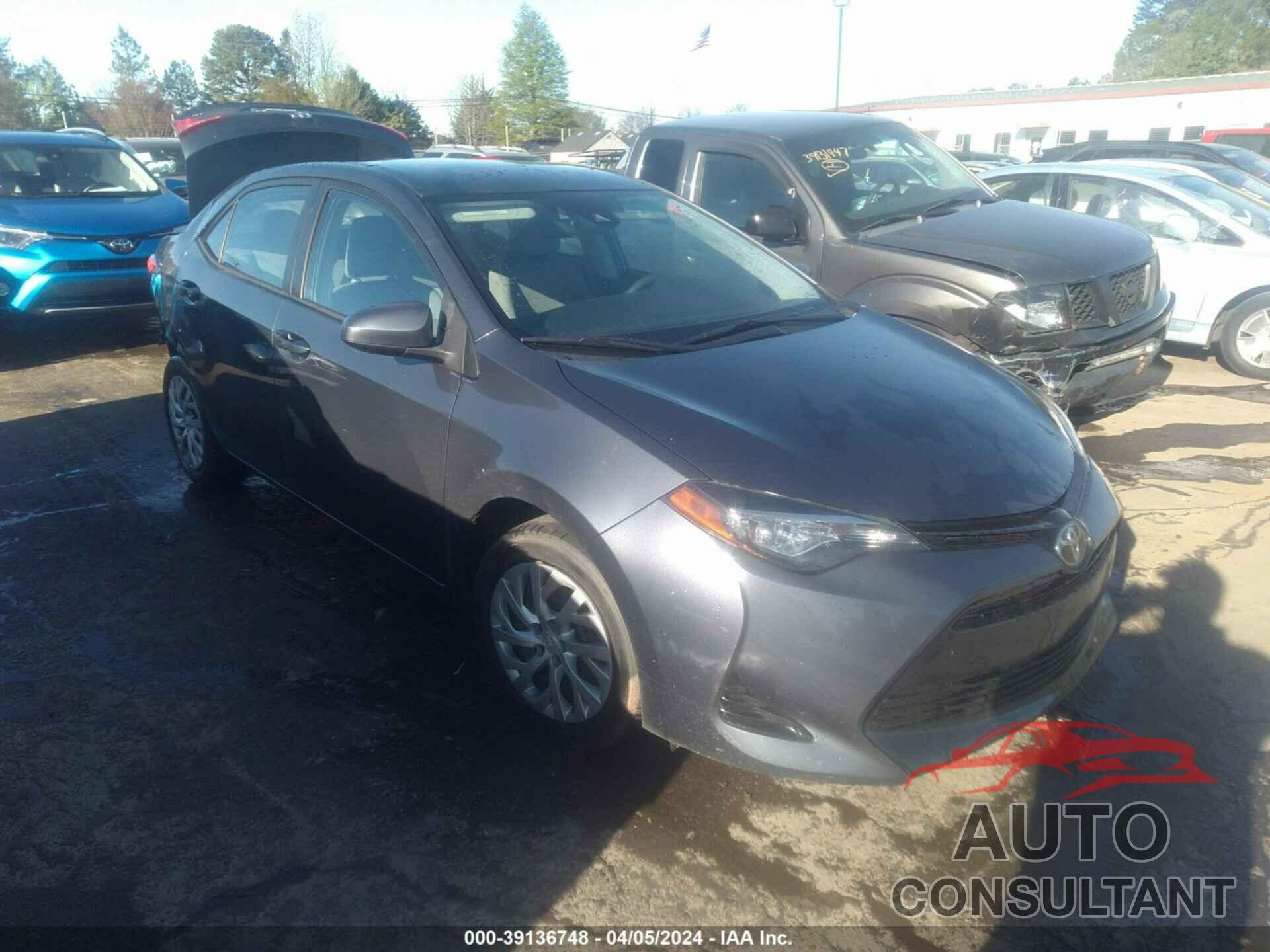 TOYOTA COROLLA 2018 - 5YFBURHE6JP848098