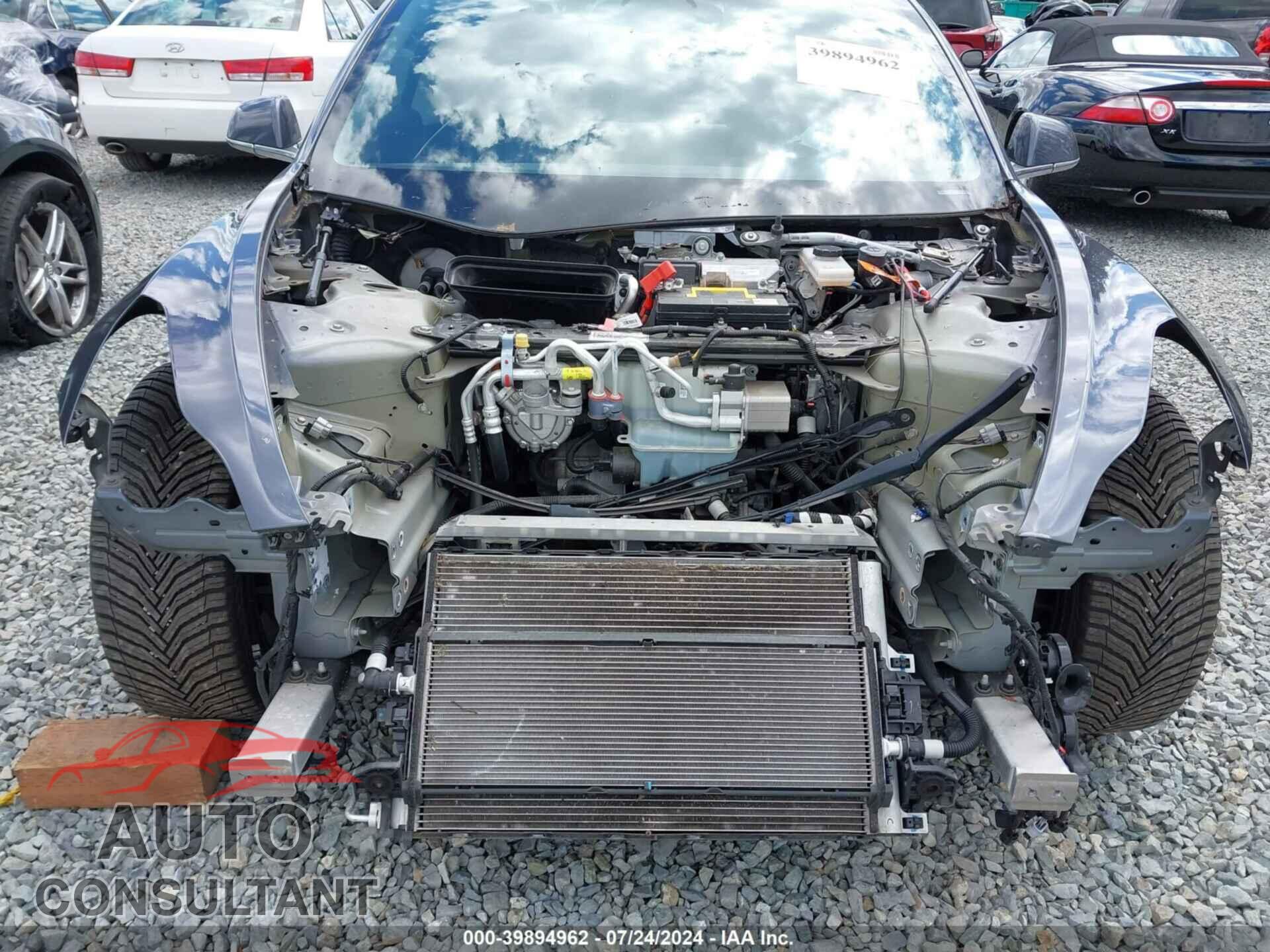 TESLA MODEL 3 2020 - 5YJ3E1EB2LF800786