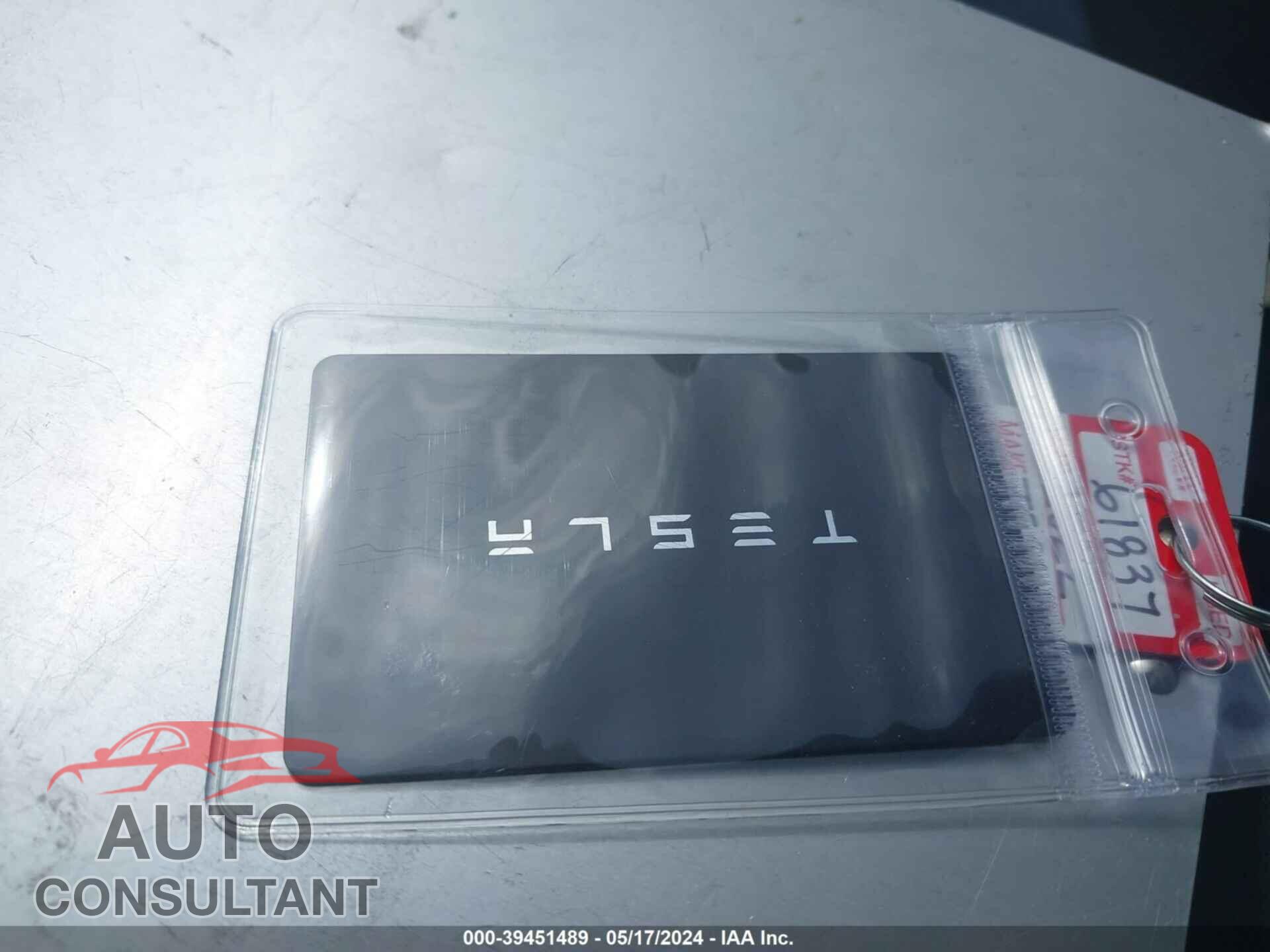 TESLA MODEL 3 2022 - 5YJ3E1EA5NF342459