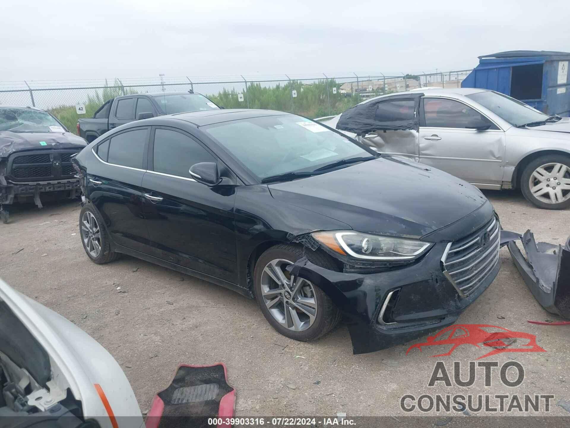 HYUNDAI ELANTRA 2017 - KMHD84LF0HU127817