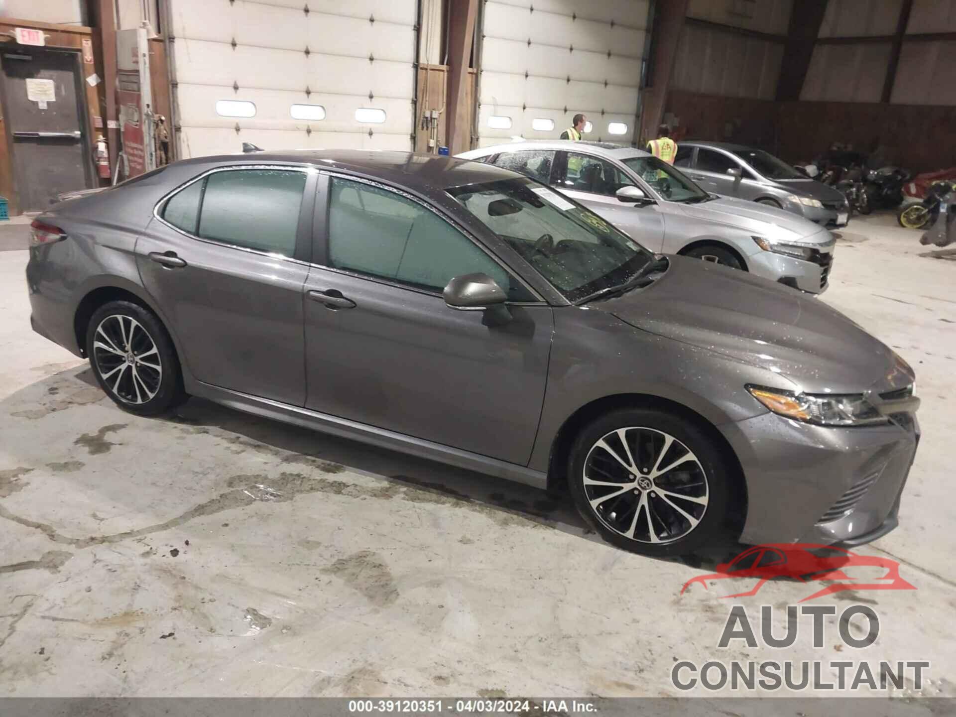 TOYOTA CAMRY 2019 - 4T1B11HK6KU231784