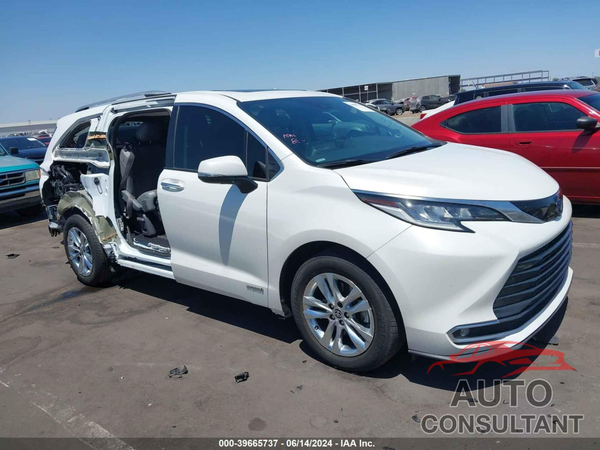 TOYOTA SIENNA 2021 - 5TDZRKEC5MS003166