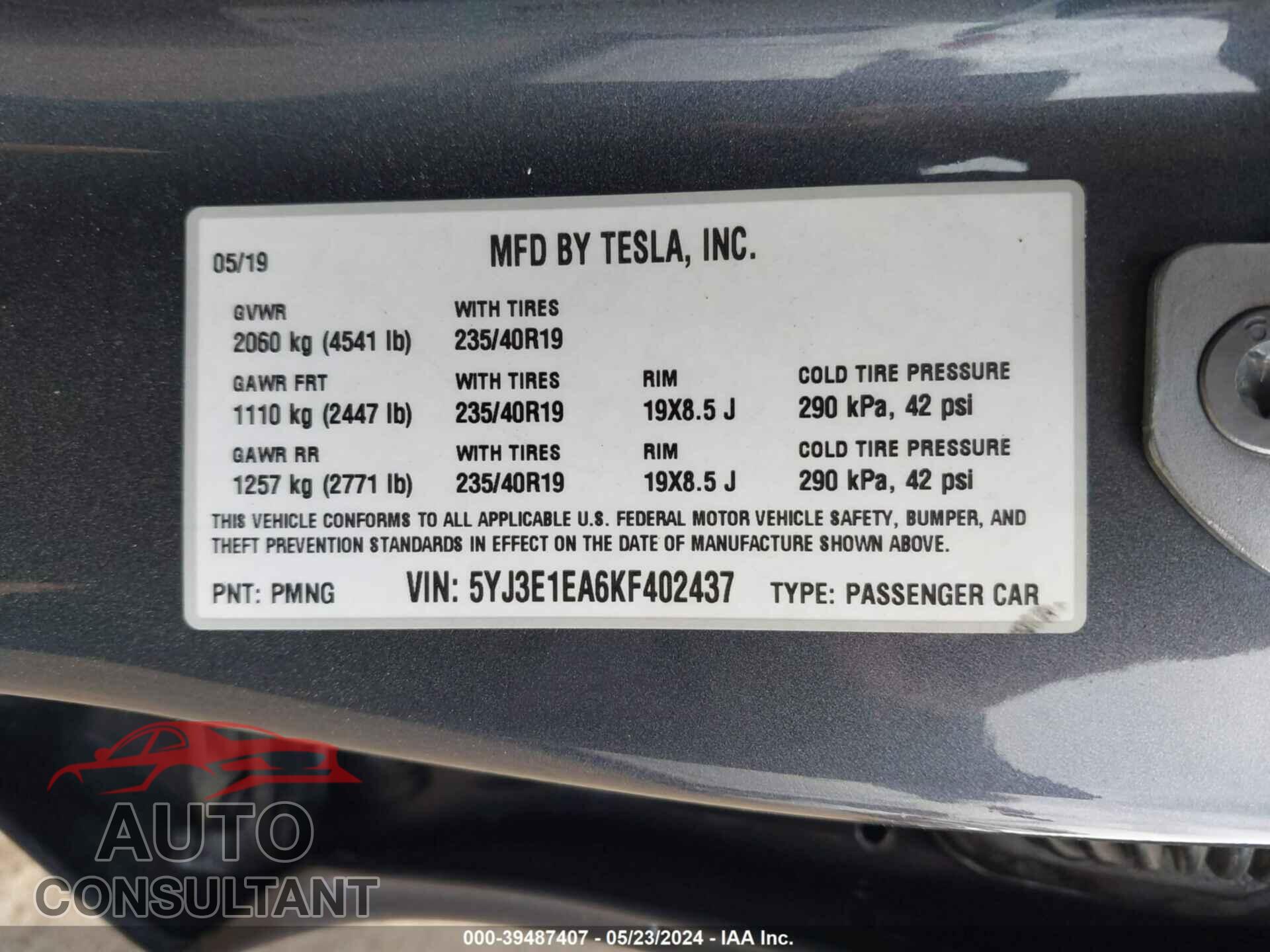 TESLA MODEL 3 2019 - 5YJ3E1EA6KF402437