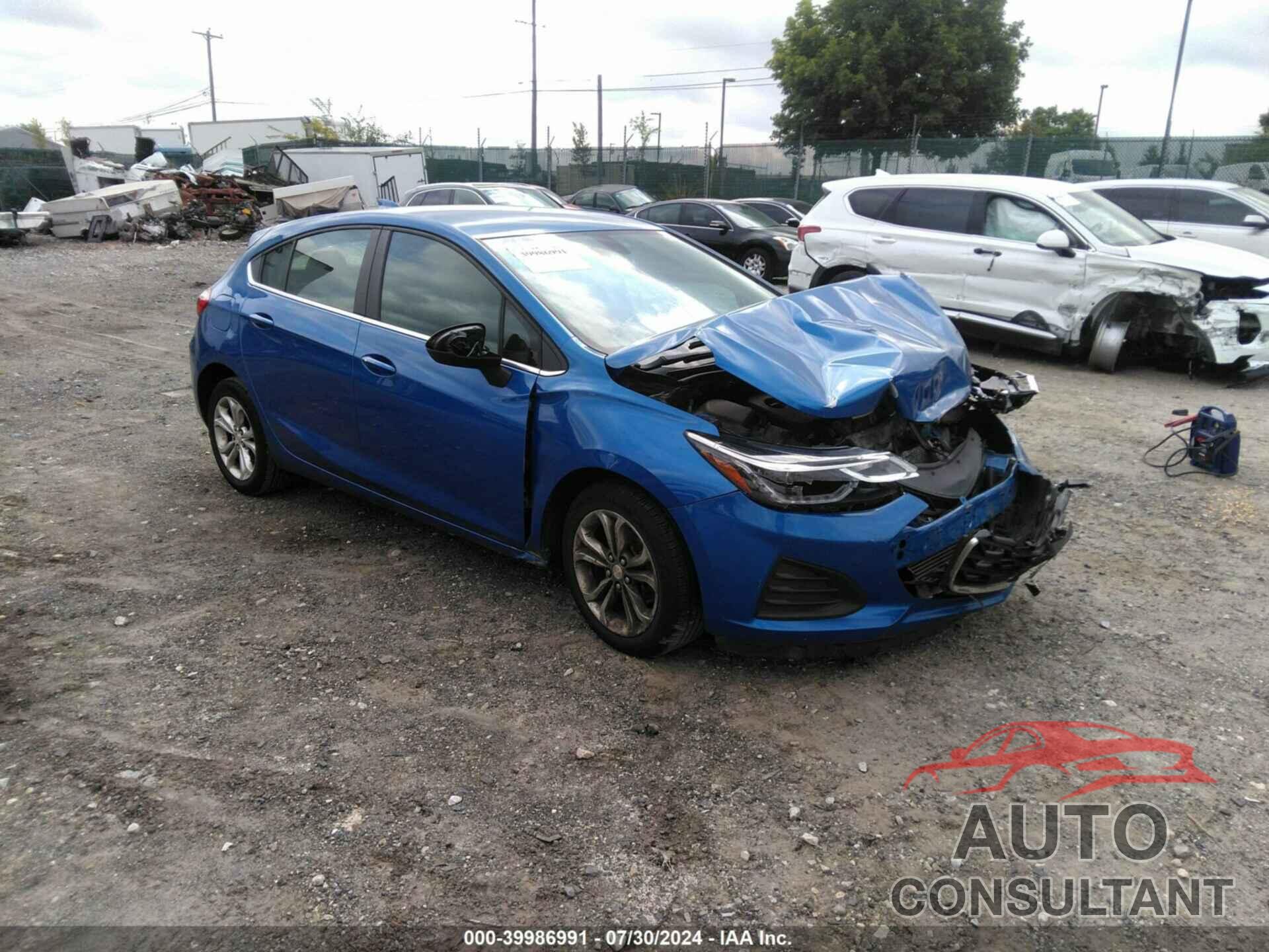 CHEVROLET CRUZE 2019 - 3G1BE6SM8KS625781