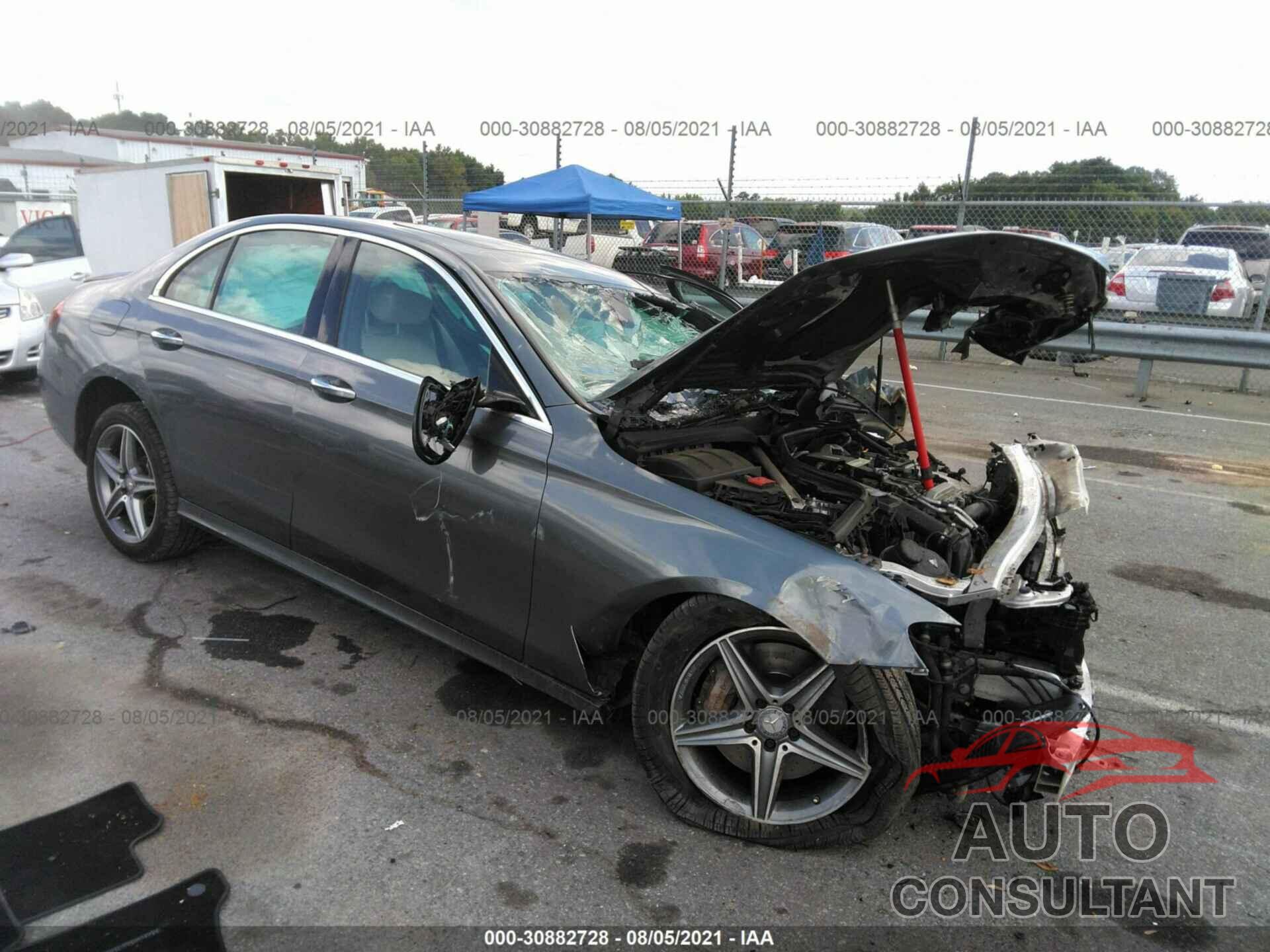 MERCEDES-BENZ E-CLASS 2017 - WDDZF4KB1HA054754