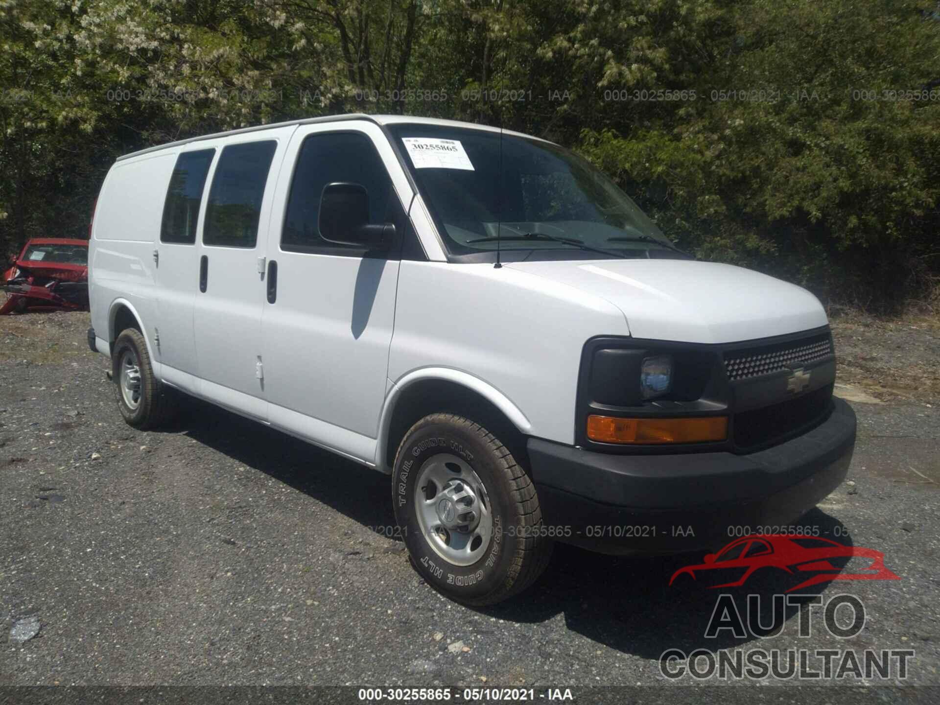 CHEVROLET EXPRESS CARGO VAN 2016 - 1GCWGAFF2G1182540