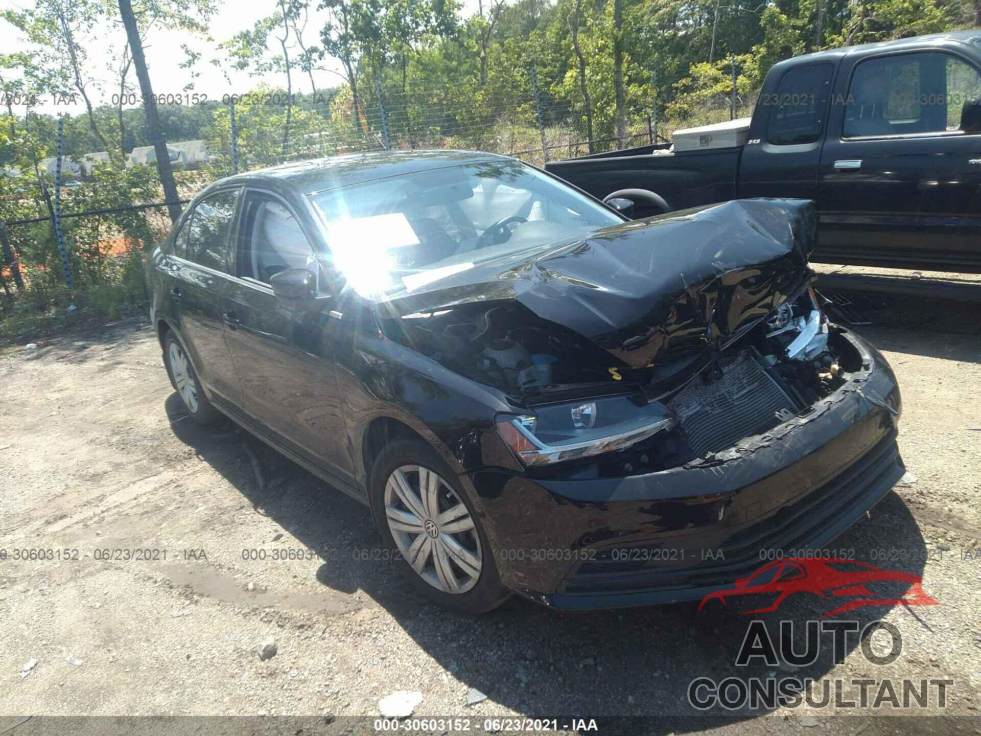 VOLKSWAGEN JETTA 2017 - 3VW2B7AJ4HM413659