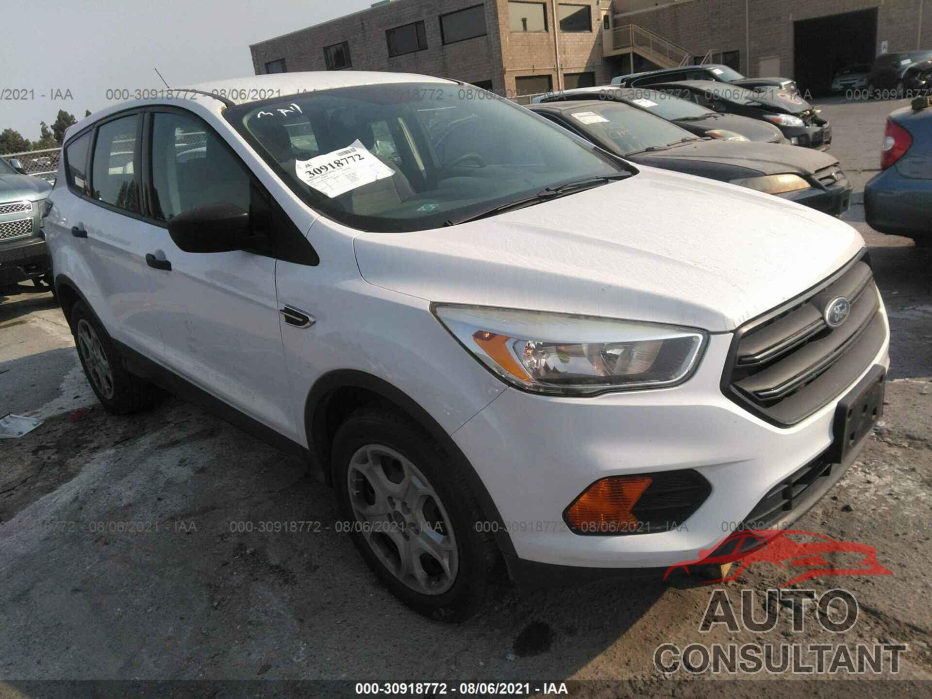 FORD ESCAPE 2017 - 1FMCU0F73HUD85446