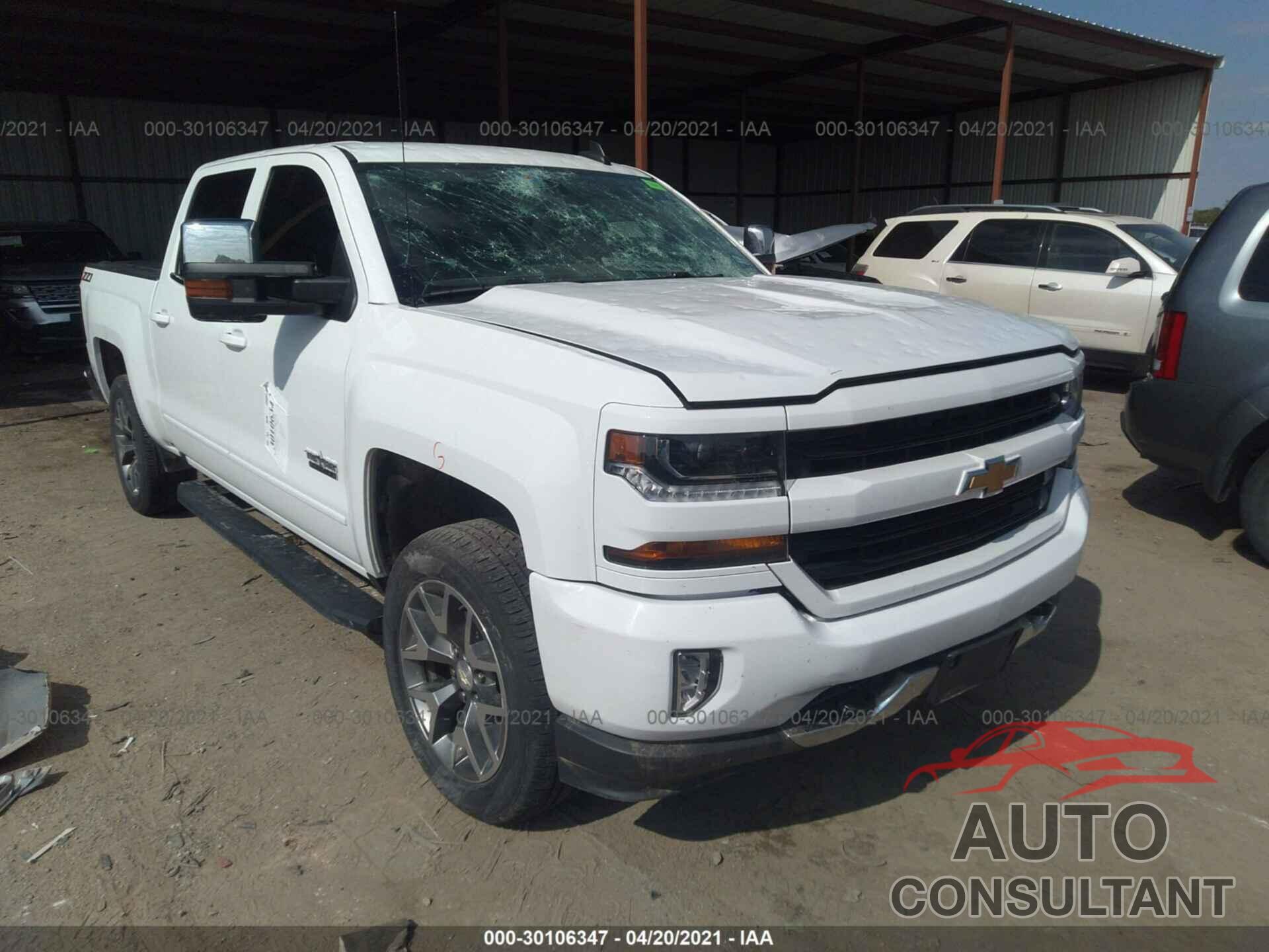 CHEVROLET SILVERADO 1500 2018 - 3GCUKREC9JG281764