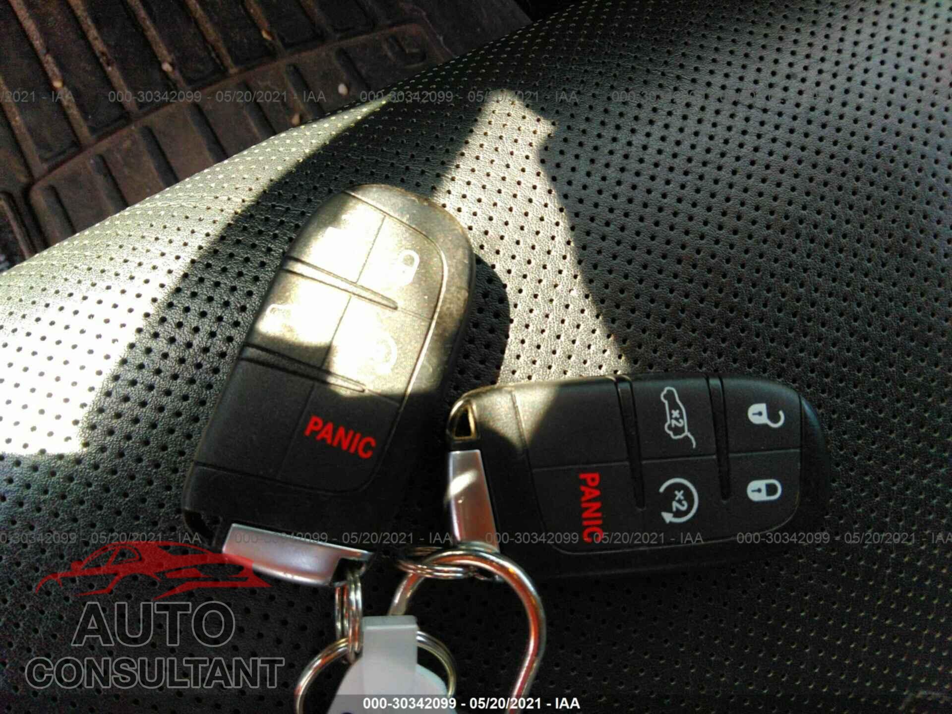 DODGE DURANGO 2014 - 1C4SDJETXEC378130