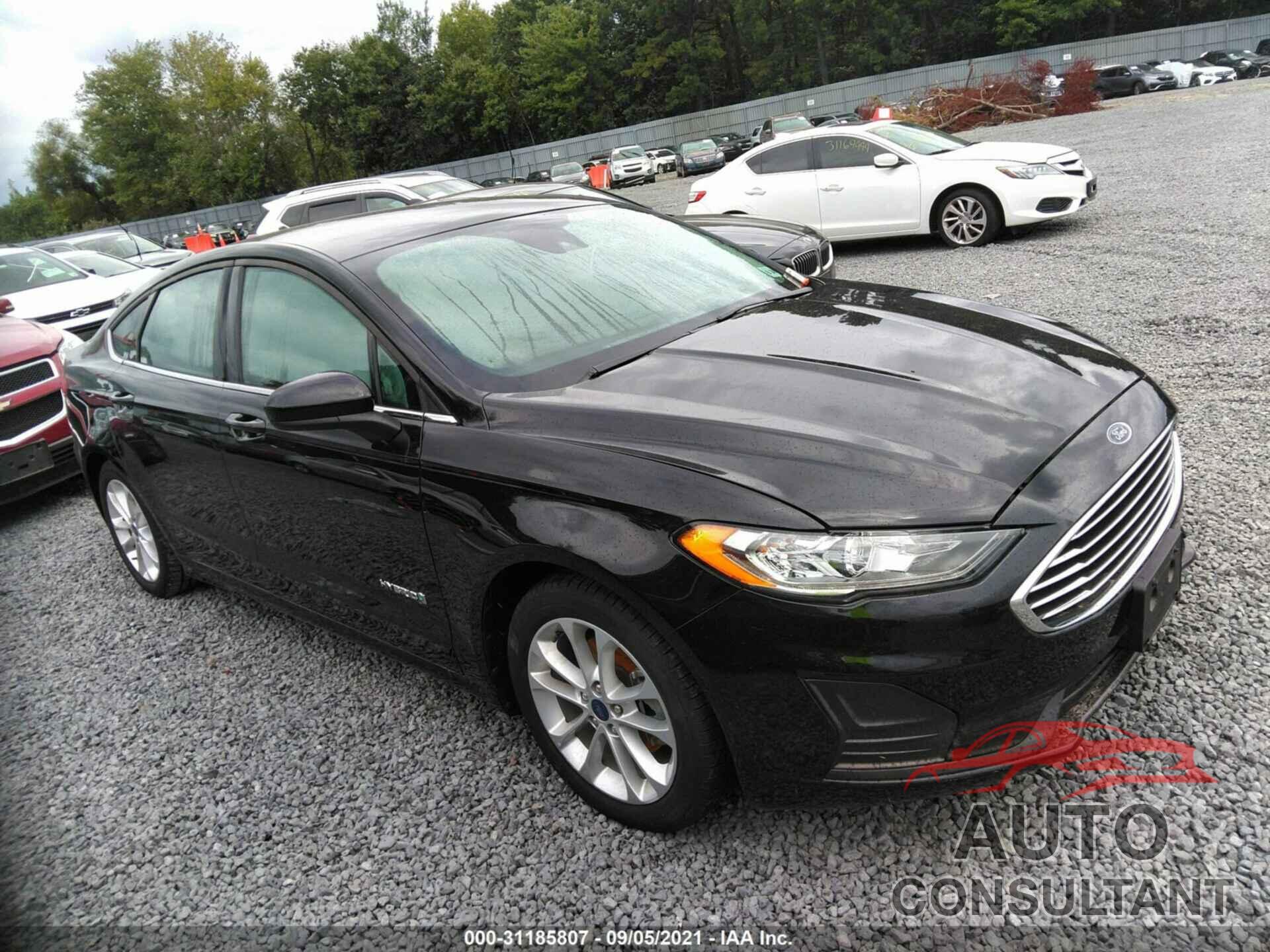 FORD FUSION HYBRID 2019 - 3FA6P0LU4KR279529