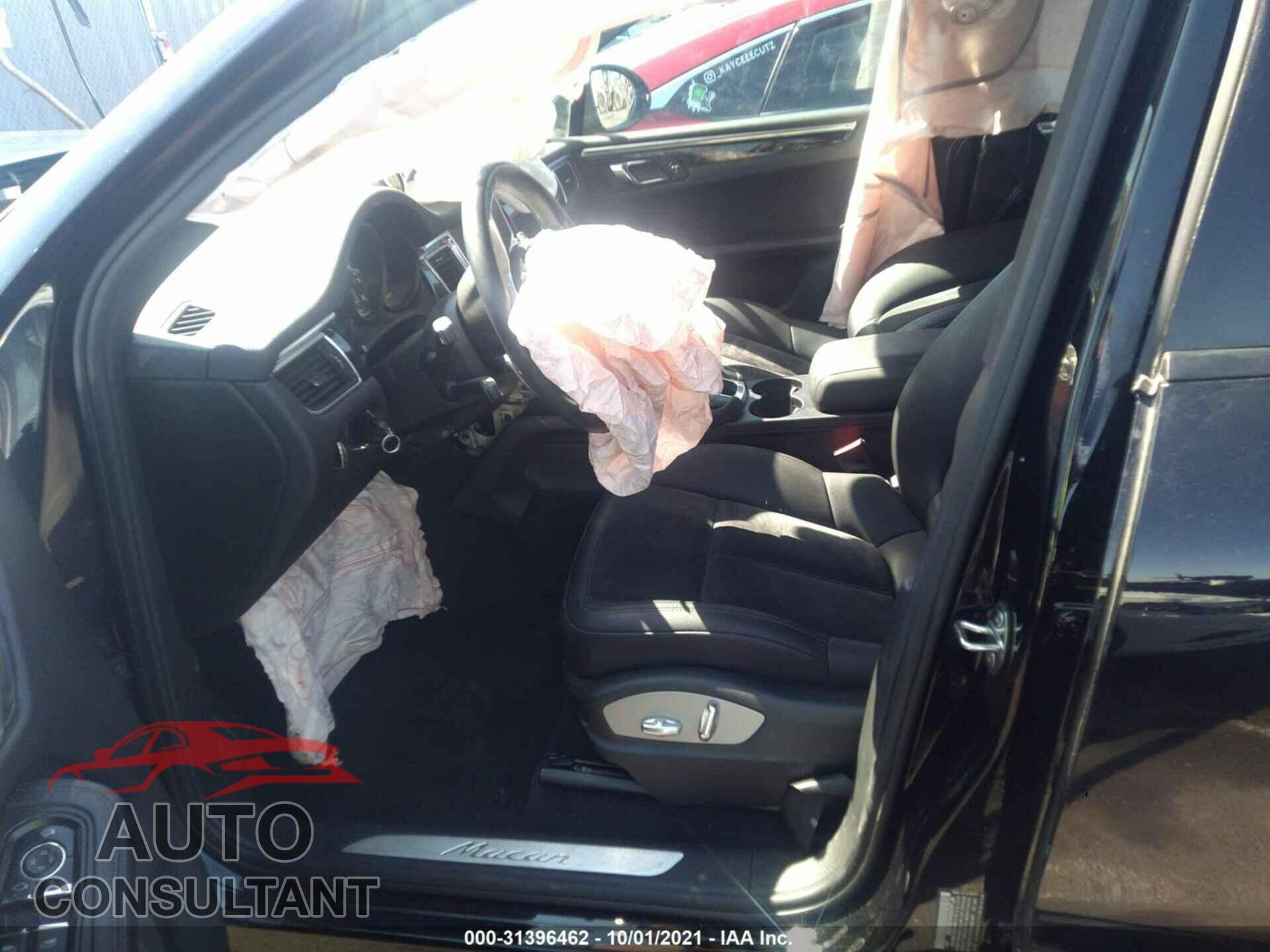 PORSCHE MACAN 2017 - WP1AA2A56HLB00958