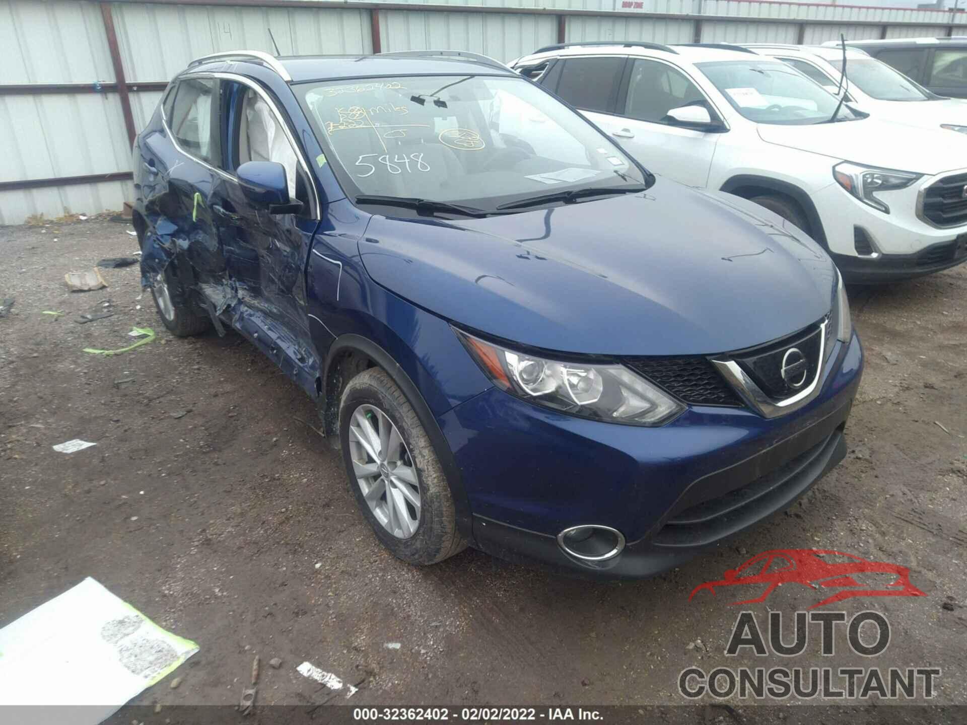 NISSAN ROGUE SPORT 2018 - JN1BJ1CR8JW290849