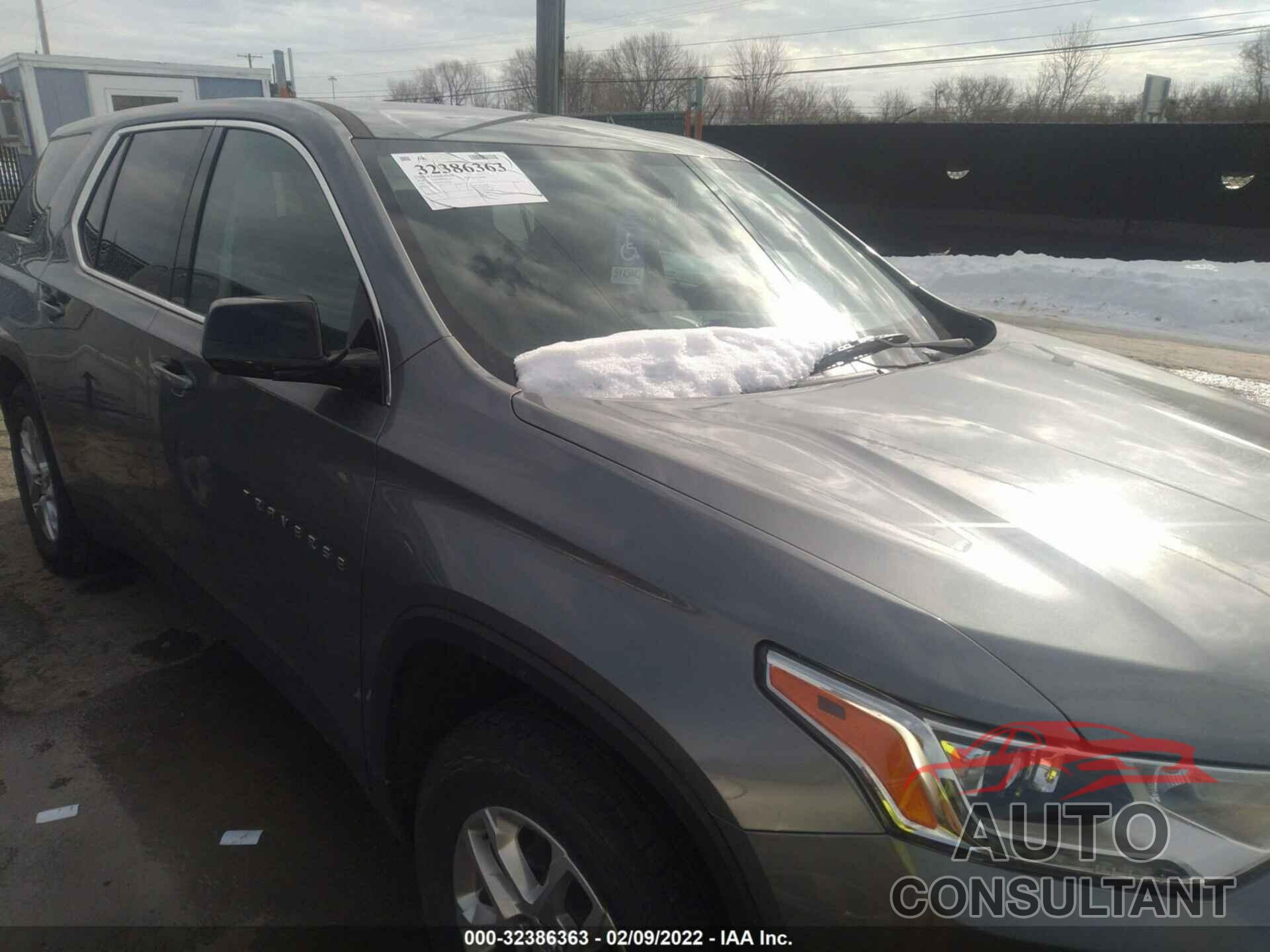 CHEVROLET TRAVERSE 2018 - 1GNEVFKW9JJ204746
