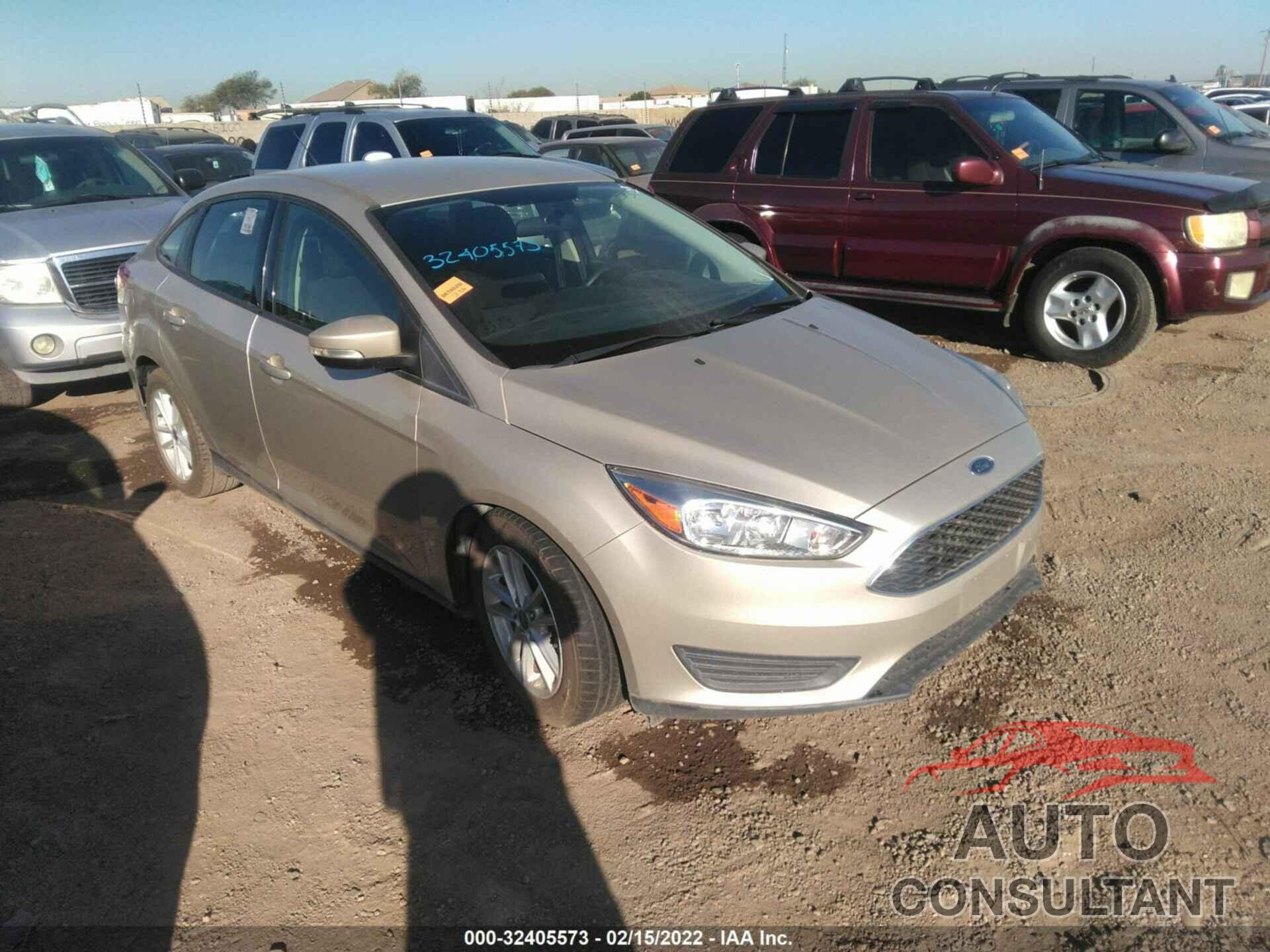 FORD FOCUS 2017 - 1FADP3F22HL325238
