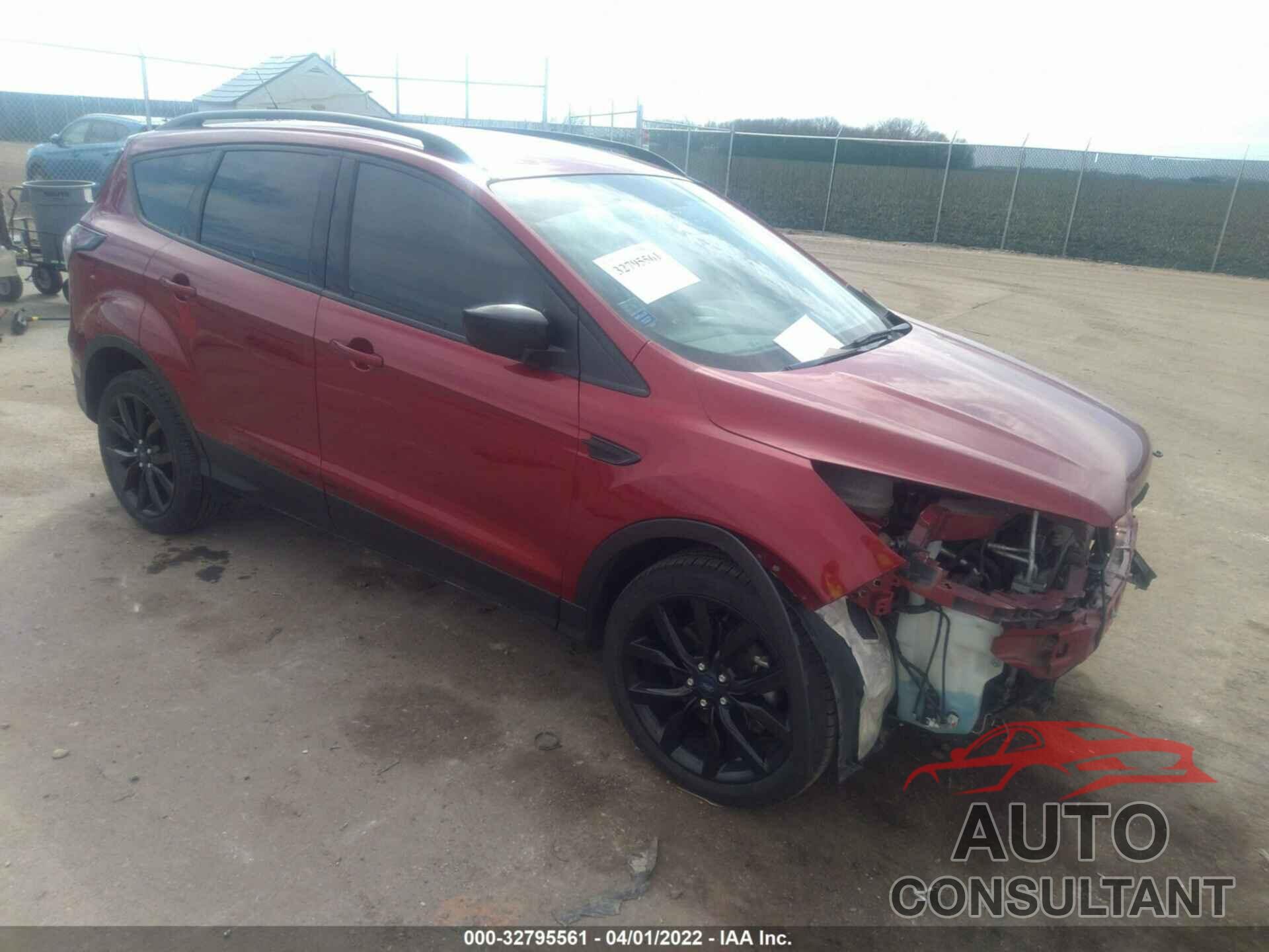 FORD ESCAPE 2017 - 1FMCU9GD3HUE96555