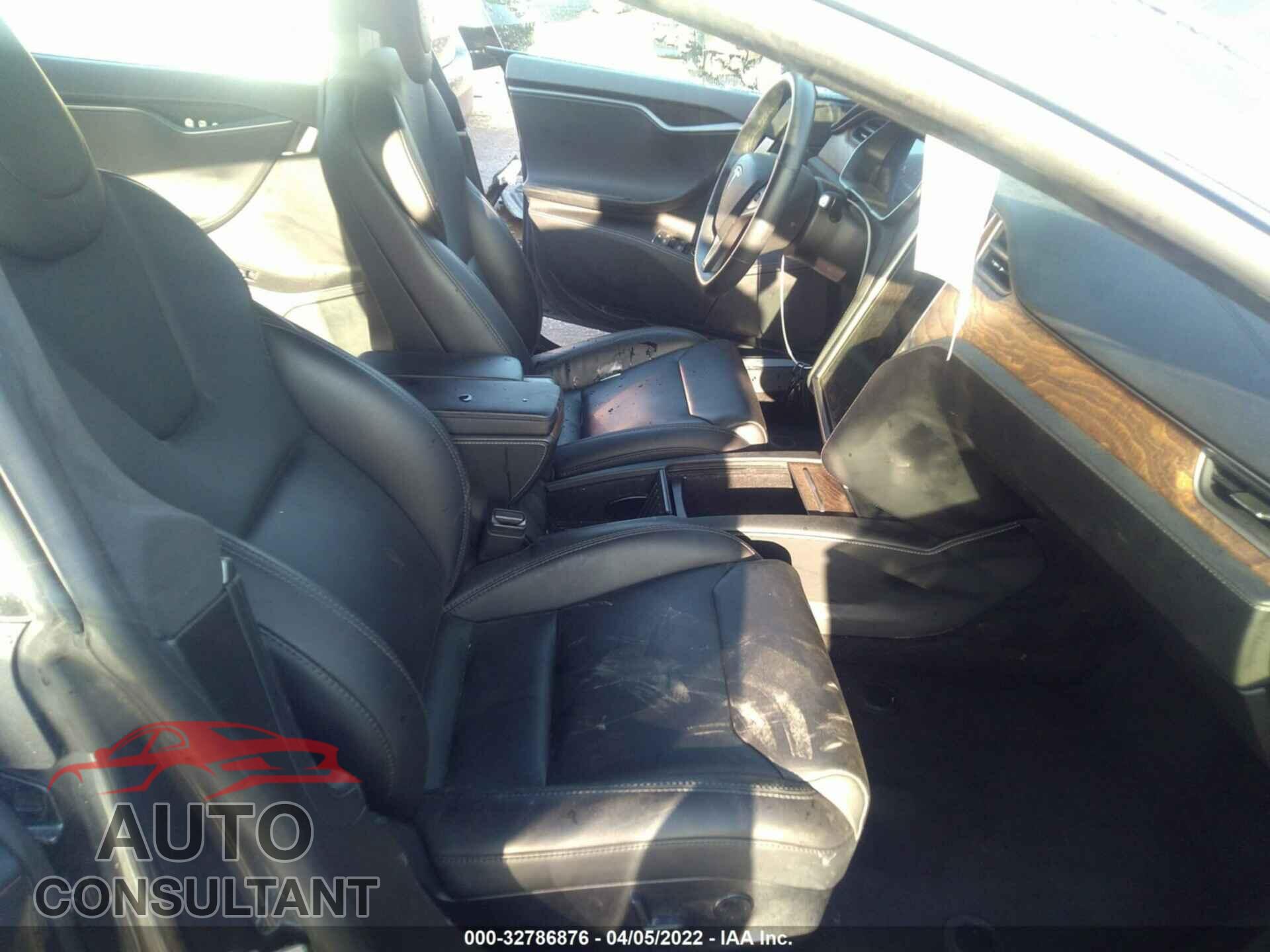 TESLA MODEL S 2020 - 5YJSA1E21LF349230