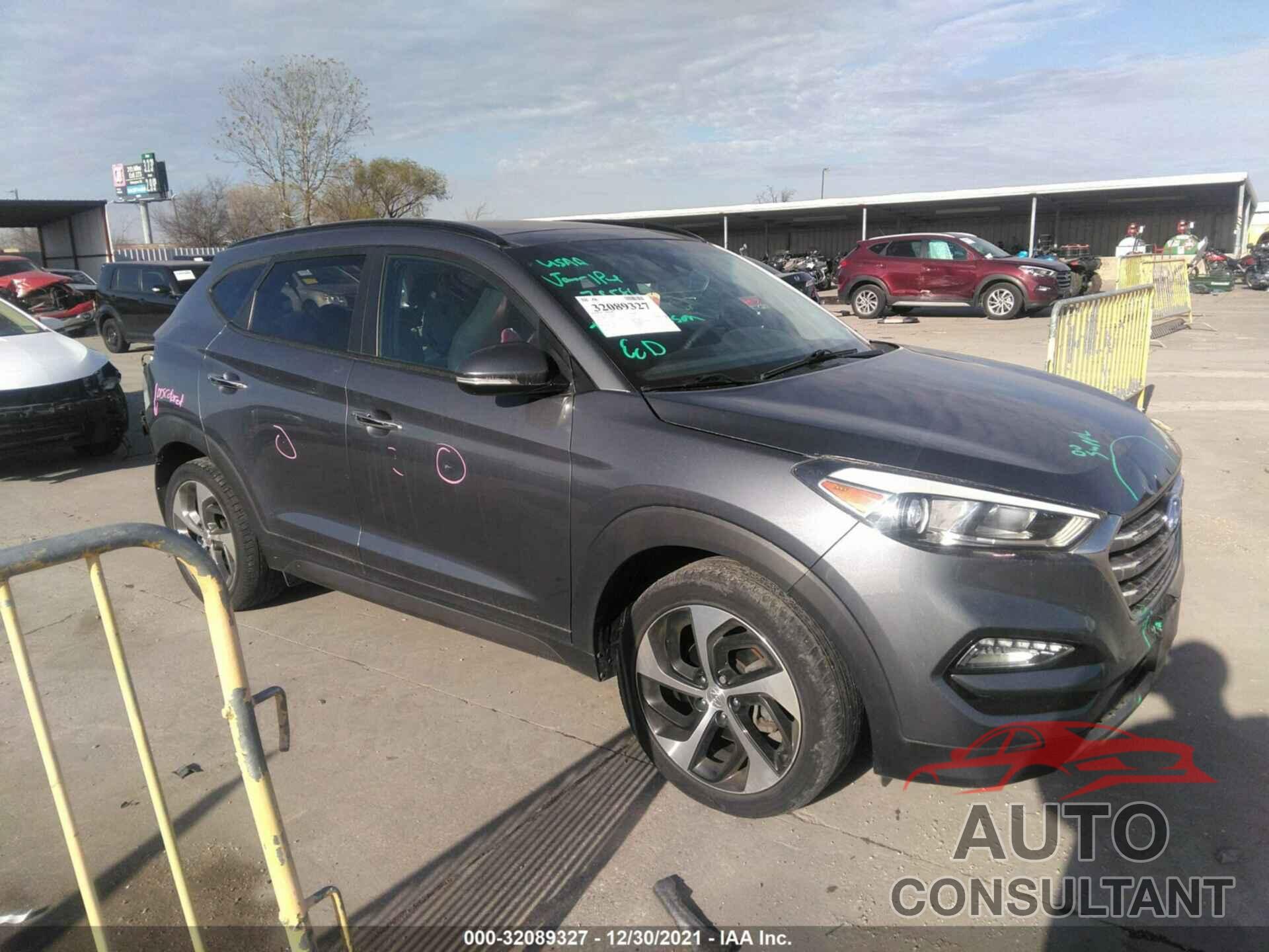 HYUNDAI TUCSON 2016 - KM8J3CA21GU184537