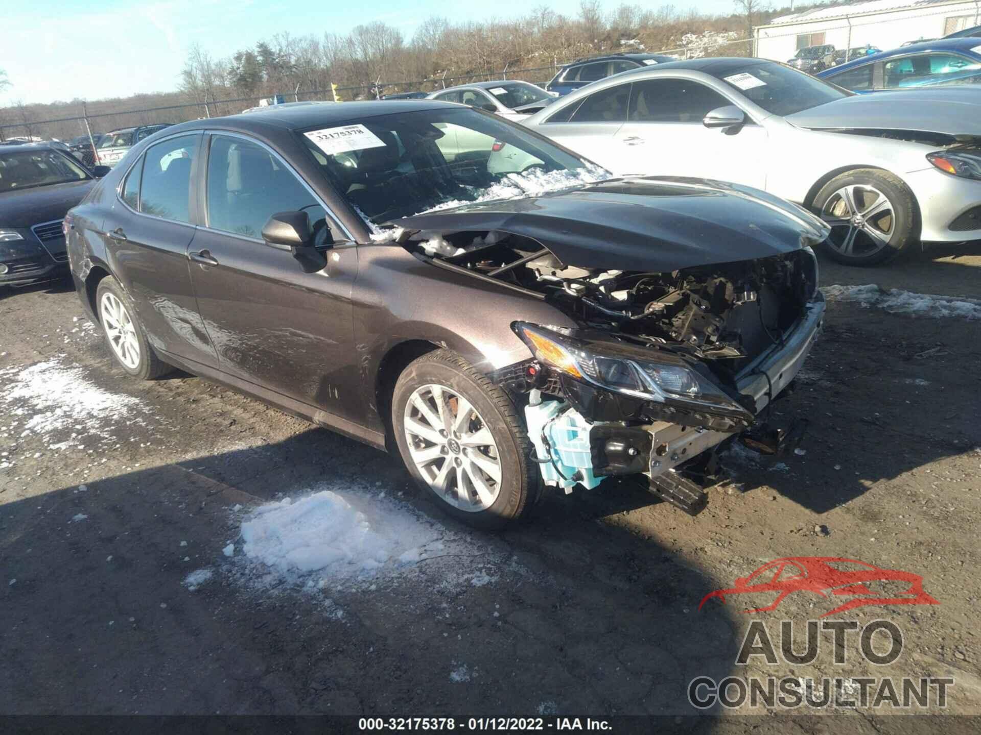 TOYOTA CAMRY 2019 - 4T1B11HK1KU768711
