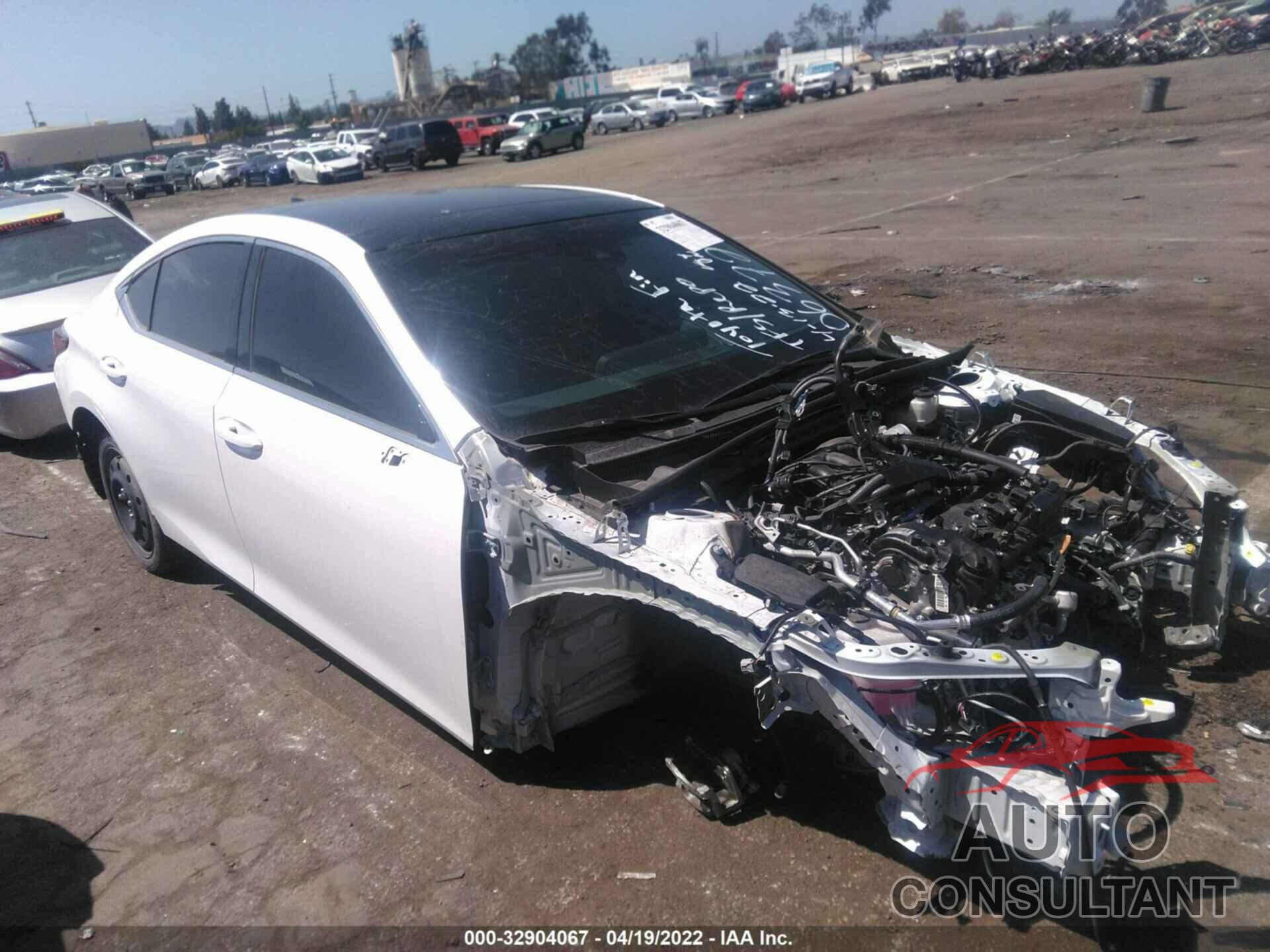 LEXUS ES 2020 - 58ADZ1B13LU063727