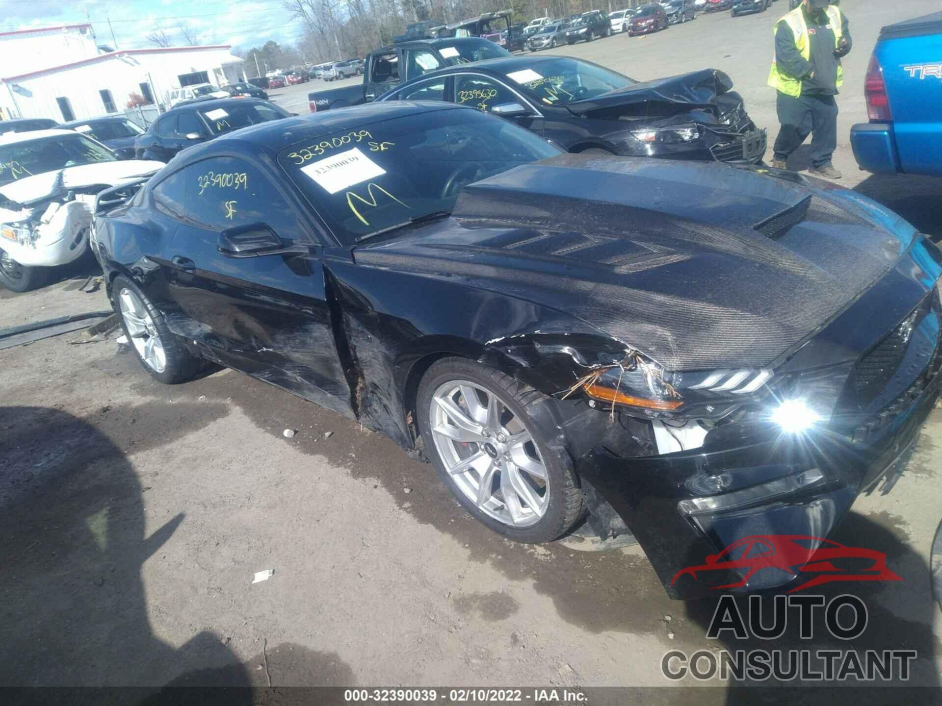 FORD MUSTANG 2020 - 1FA6P8CF5L5157539