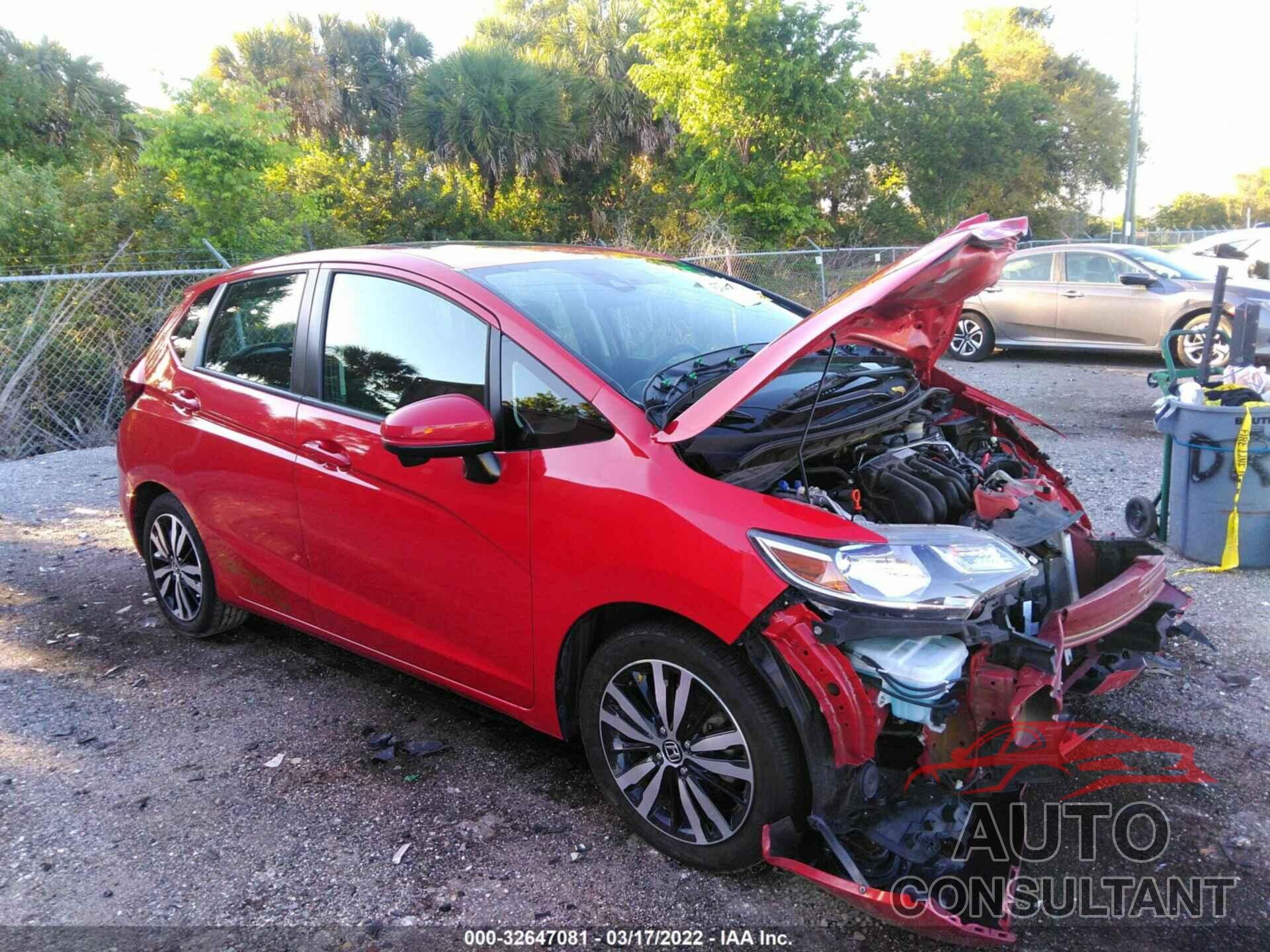 HONDA FIT 2018 - 3HGGK5H89JM711115