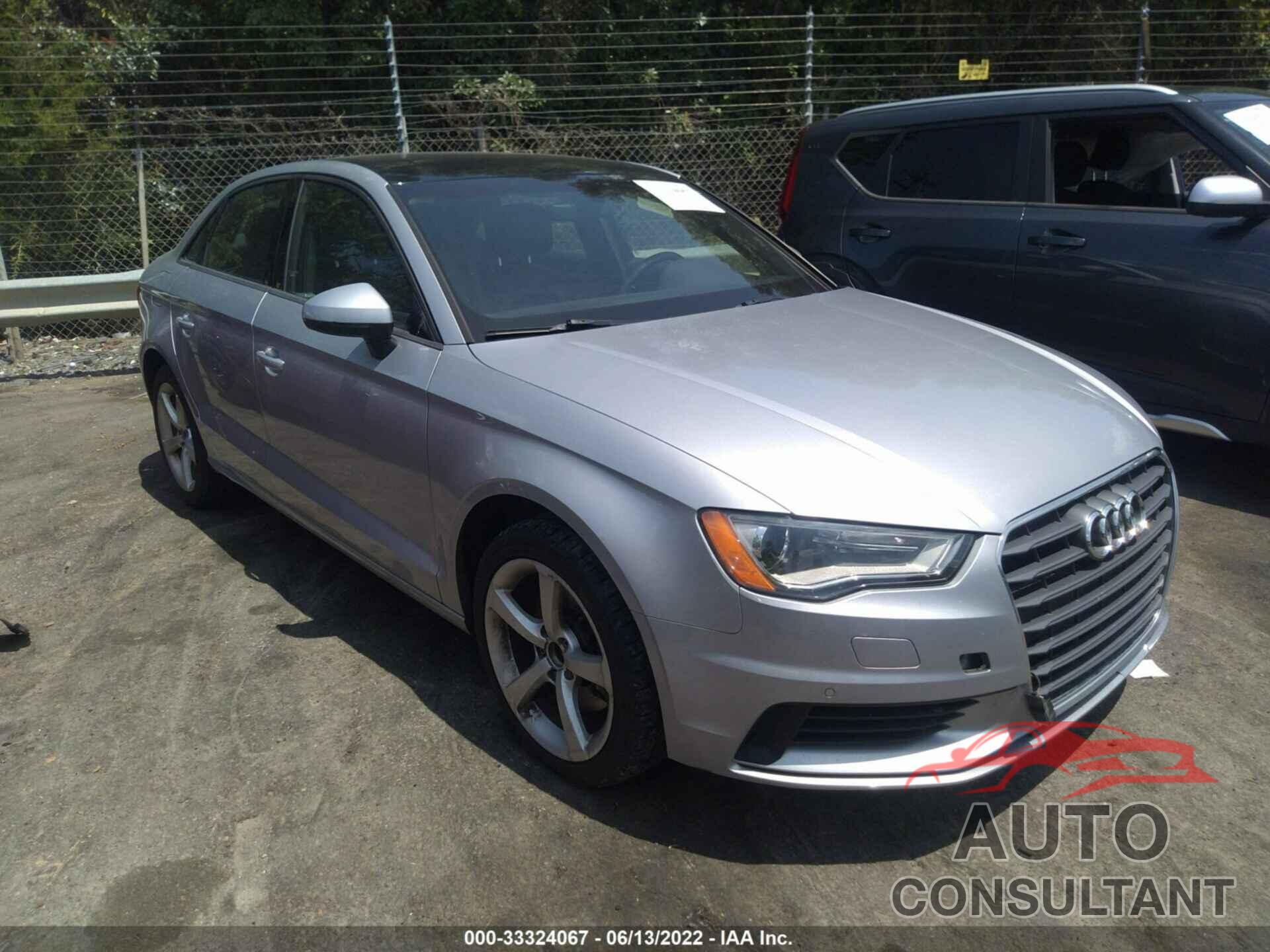 AUDI A3 2016 - WAUA7GFF3G1070694