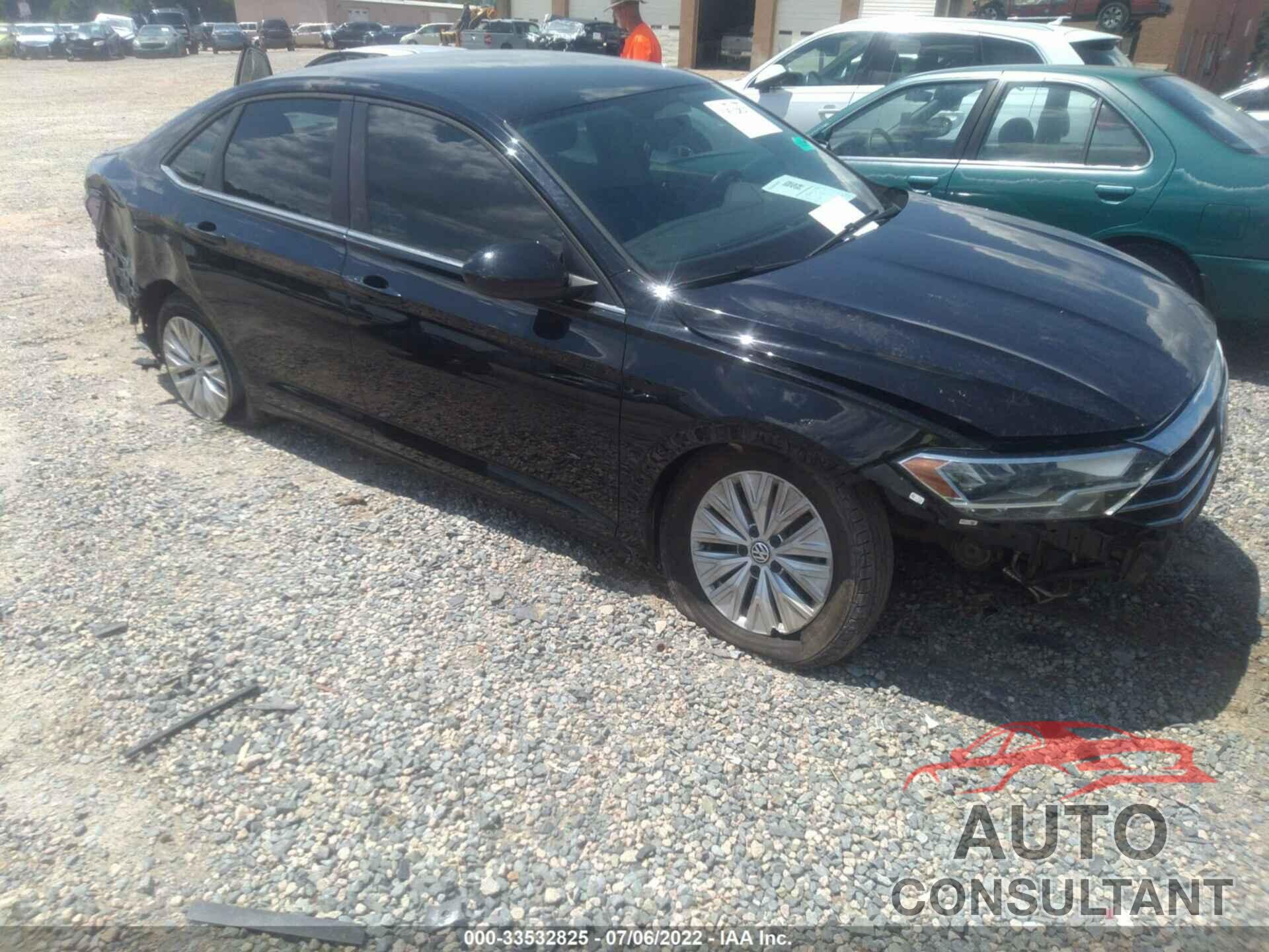 VOLKSWAGEN JETTA 2019 - 3VWCB7BU5KM144494