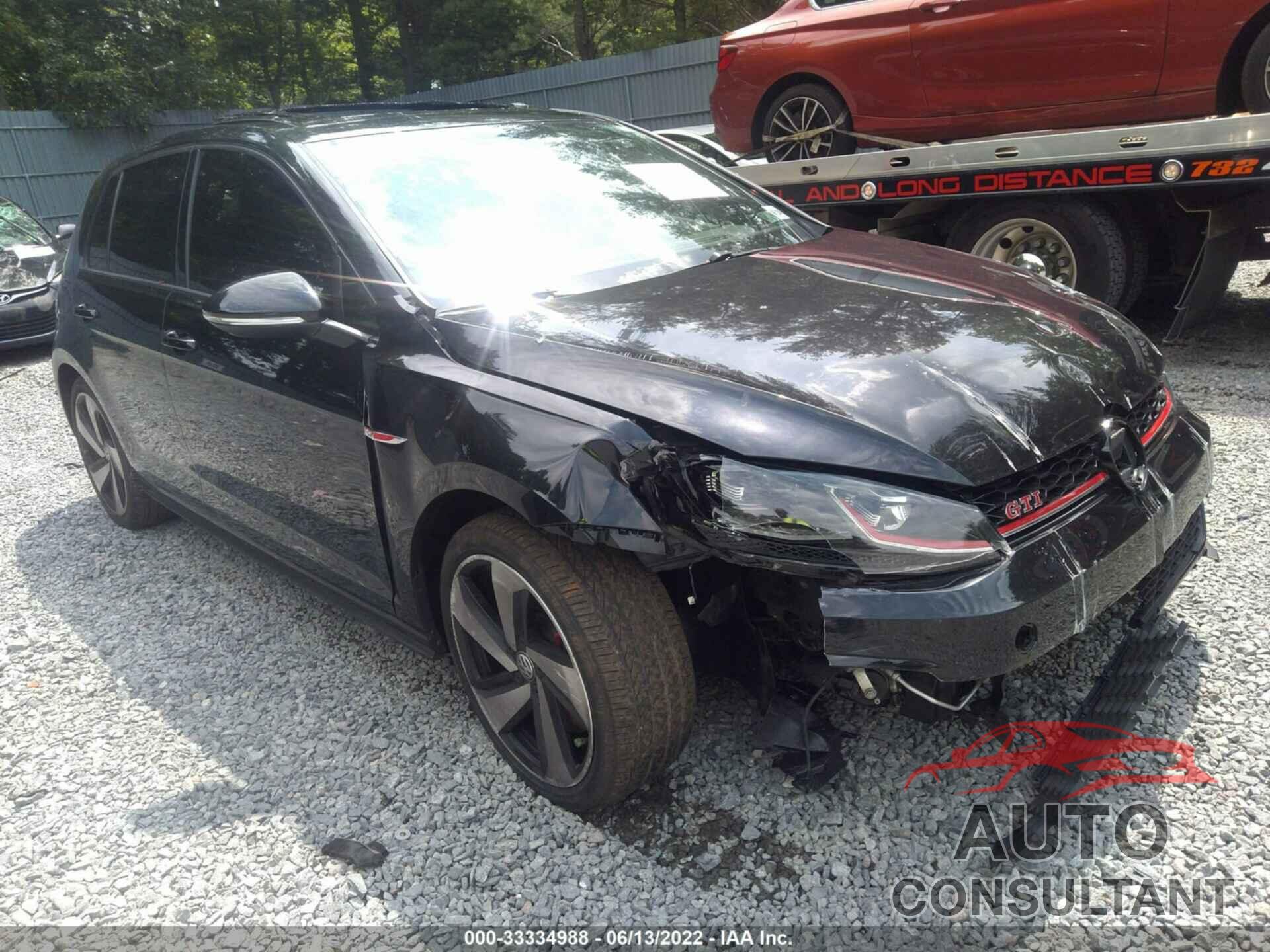VOLKSWAGEN GOLF GTI 2019 - 3VW5T7AU0KM013979