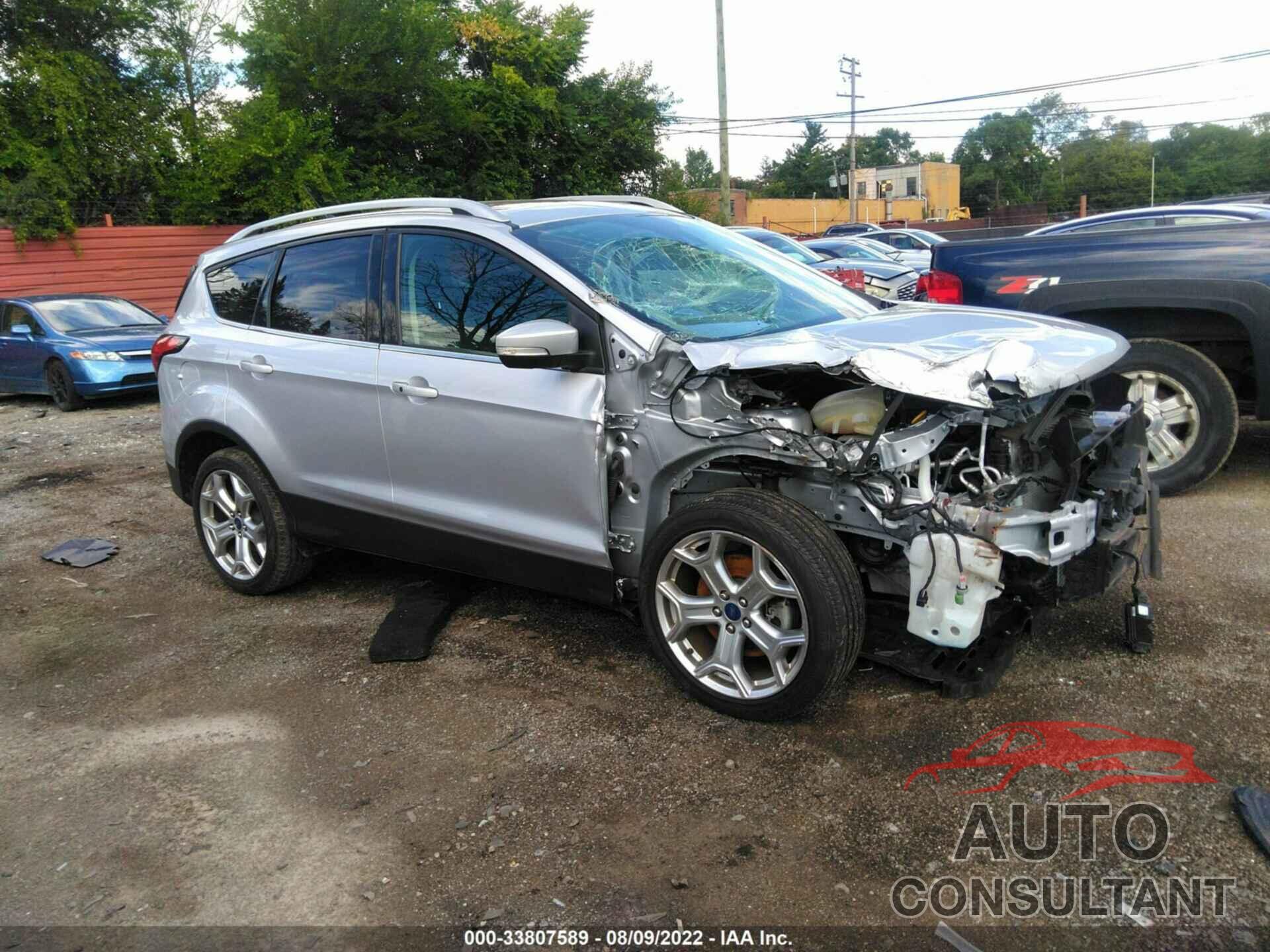 FORD ESCAPE 2019 - 1FMCU0J97KUC51183