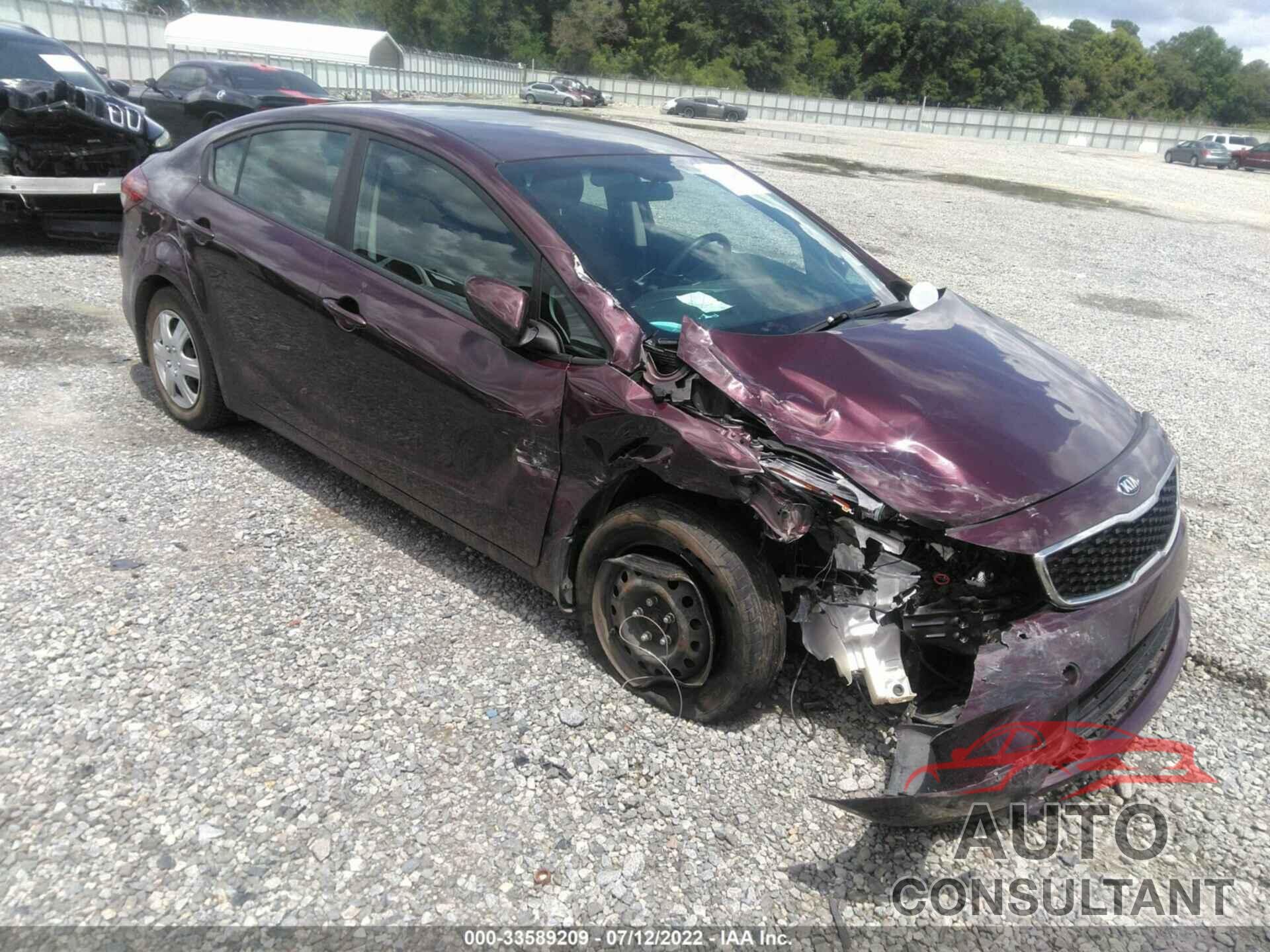 KIA FORTE 2018 - 3KPFL4A76JE227786