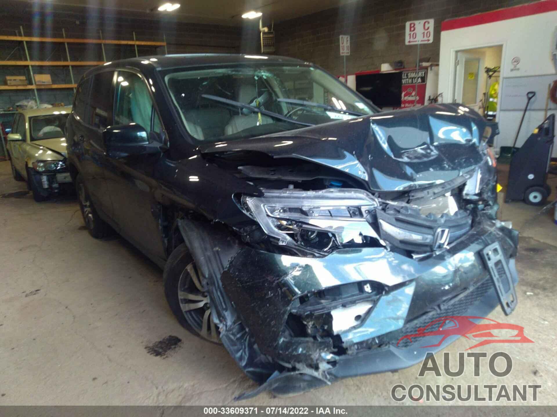 HONDA PILOT 2018 - 5FNYF6H53JB017396