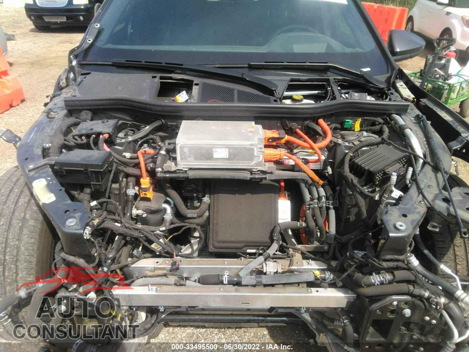 AUDI E-TRON 2019 - WA1VAAGE5KB007764