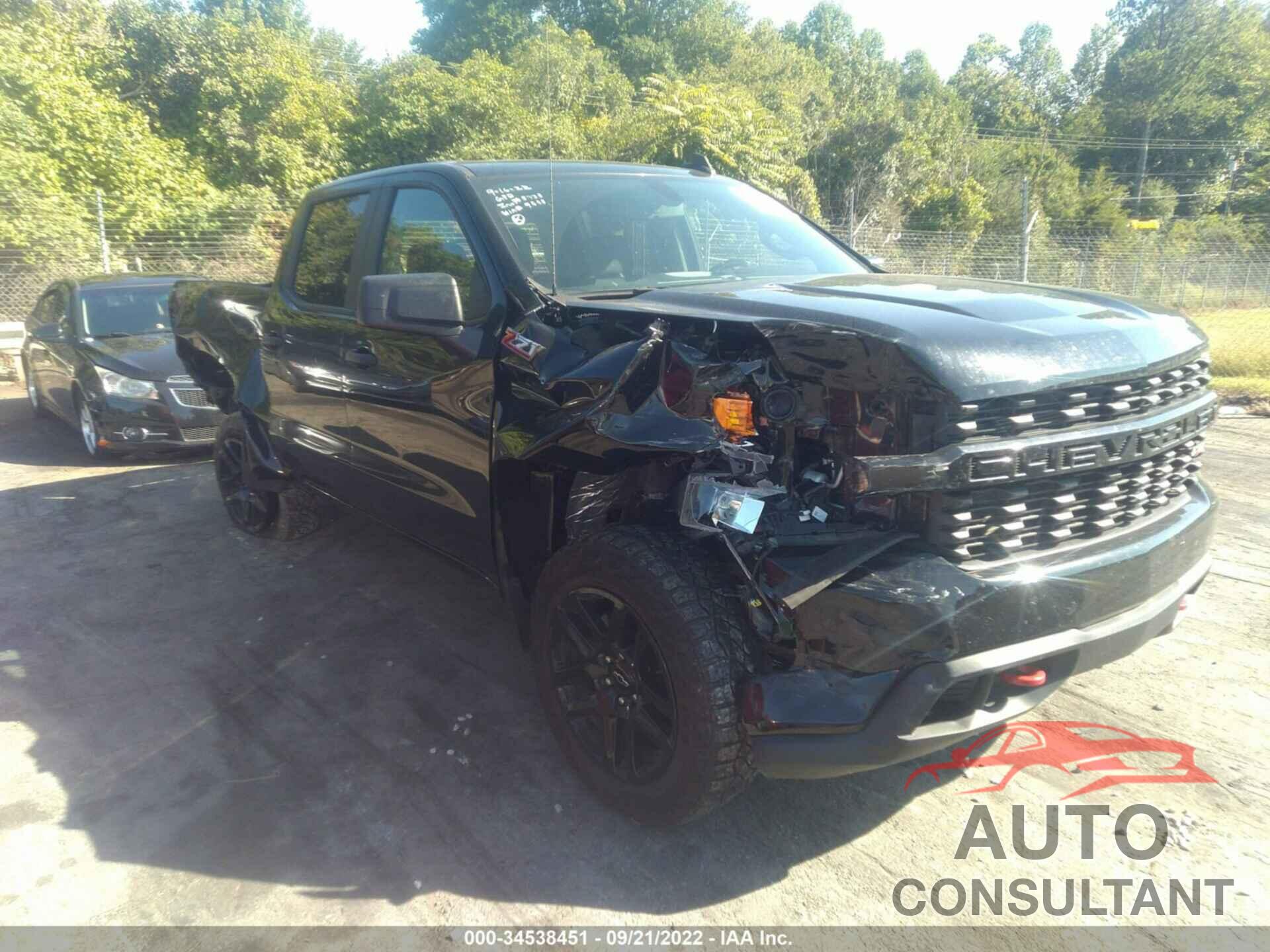 CHEVROLET SILVERADO 1500 2021 - 1GCPYCEF8MZ269595