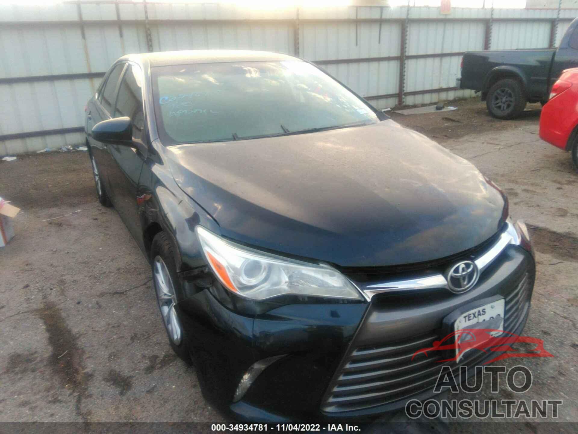 TOYOTA CAMRY 2016 - 4T4BF1FK2GR541447