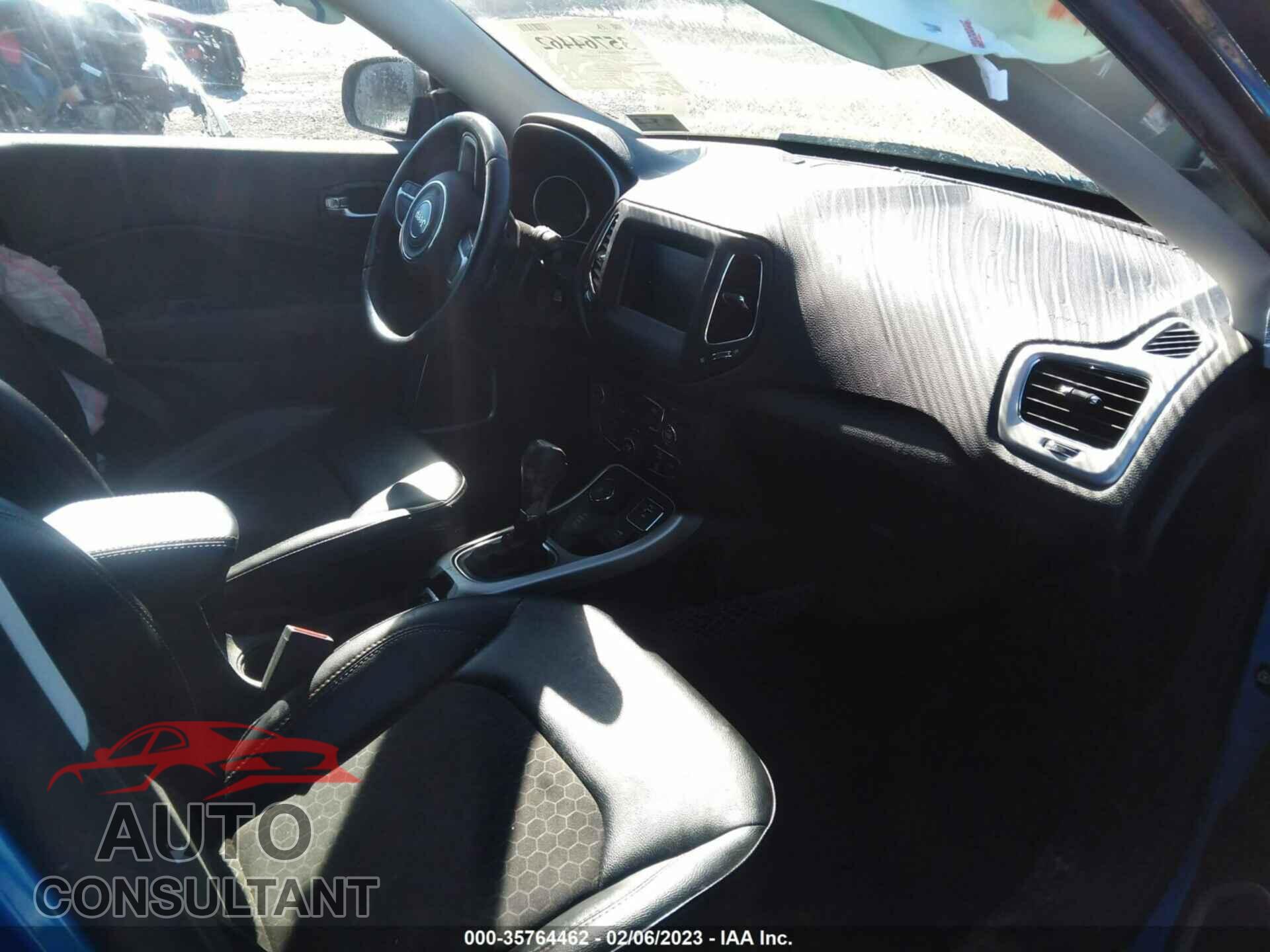 JEEP COMPASS 2019 - 3C4NJDBB3KT846766