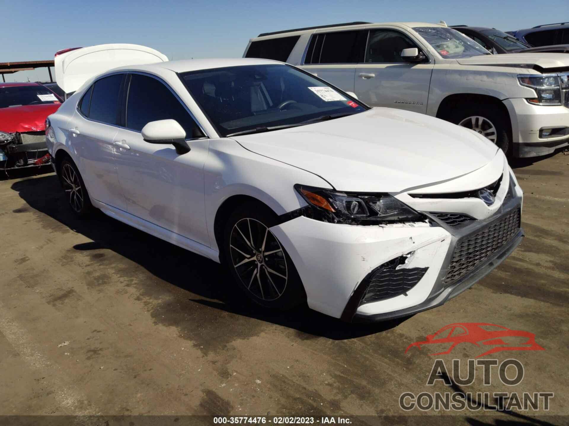 TOYOTA CAMRY 2021 - 4T1G11AK8MU608828