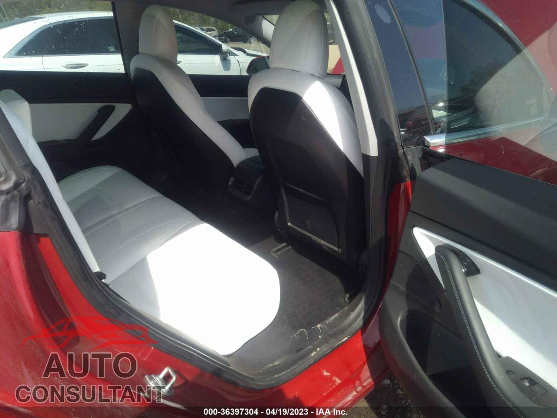 TESLA MODEL 3 2018 - 5YJ3E1EB6JF135145