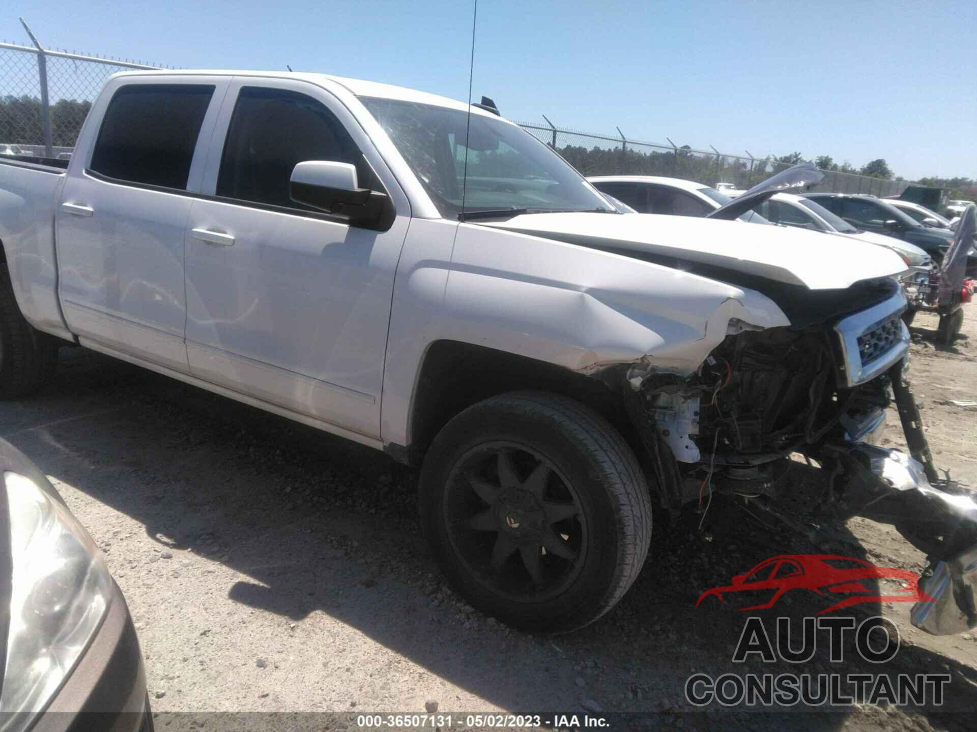 CHEVROLET SILVERADO 1500 2015 - 3GCPCREC6FG459017